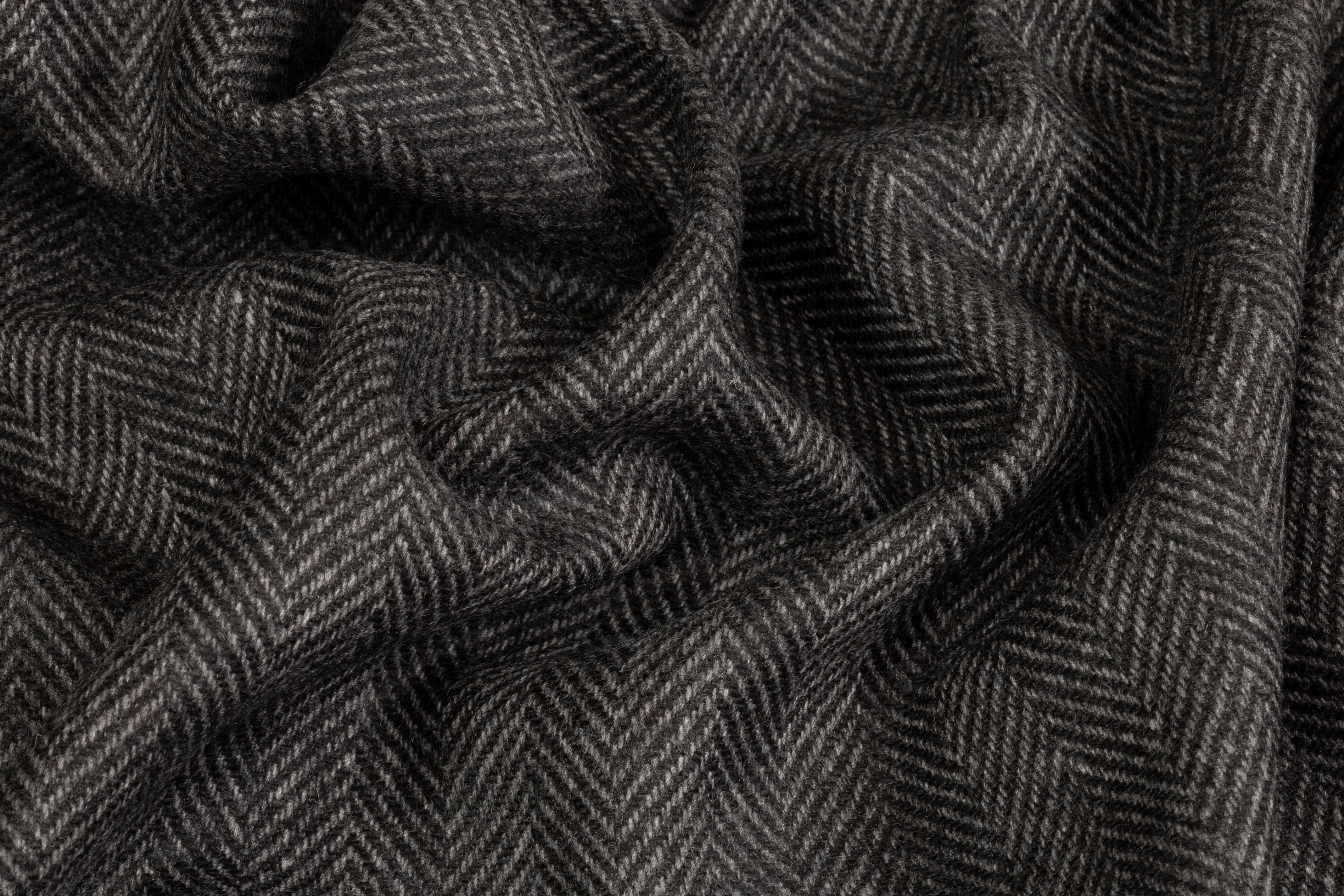Cerruti - Italian Herringbone Cashmere Wool - Charcoal Gray