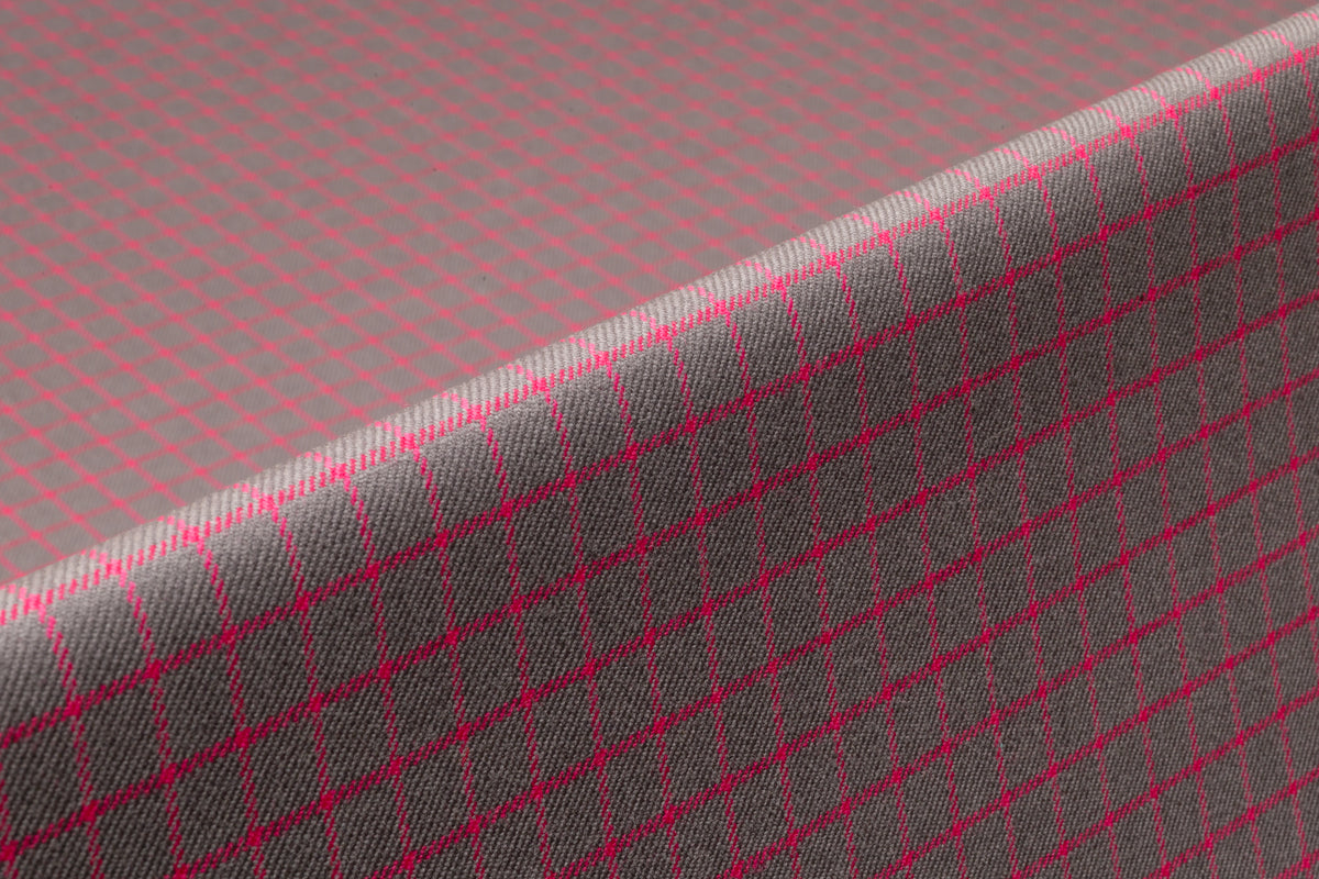Checked Italian Wool Suiting - Gray / Pink