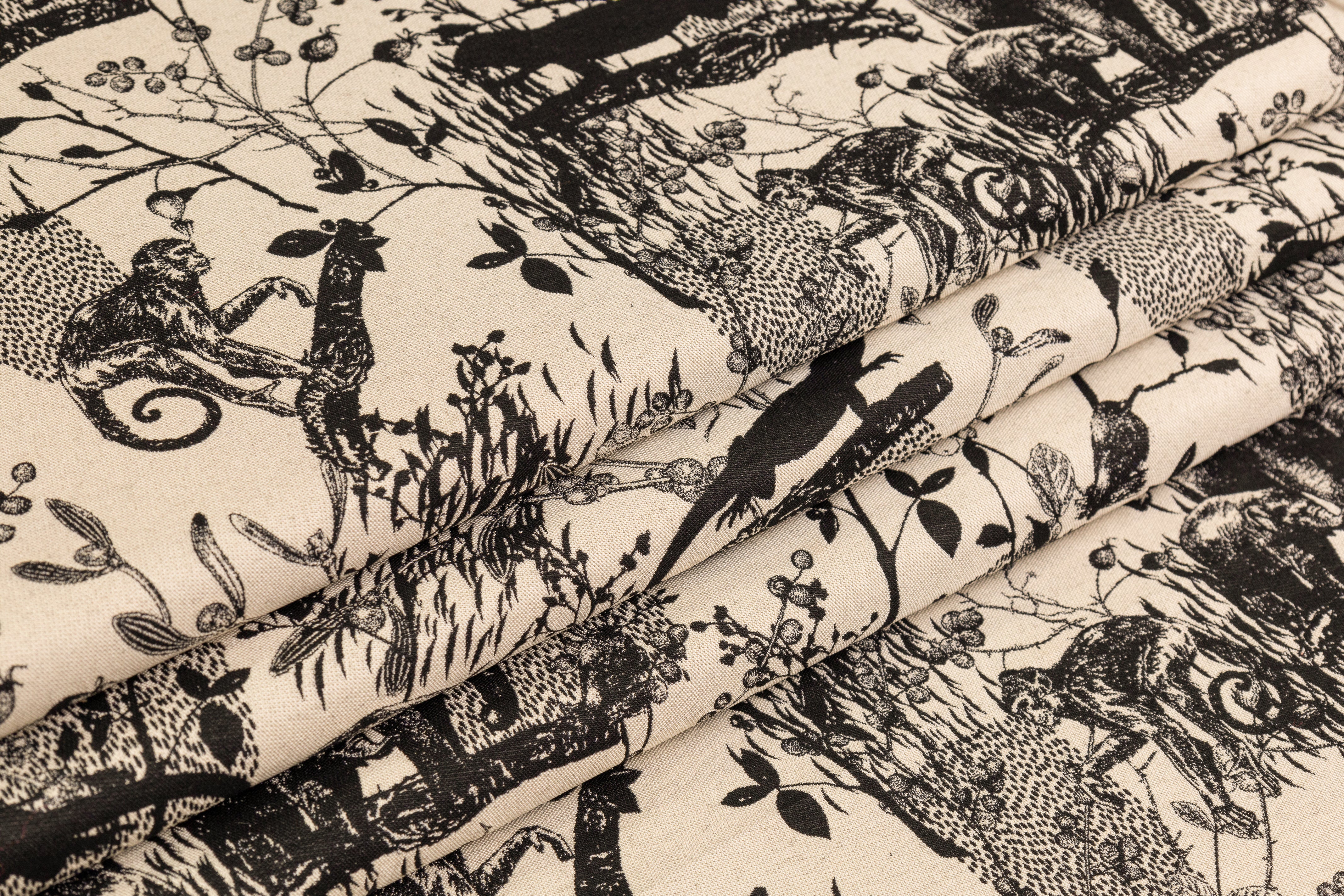 Wildlife Italian Brocade - Ivory / Black