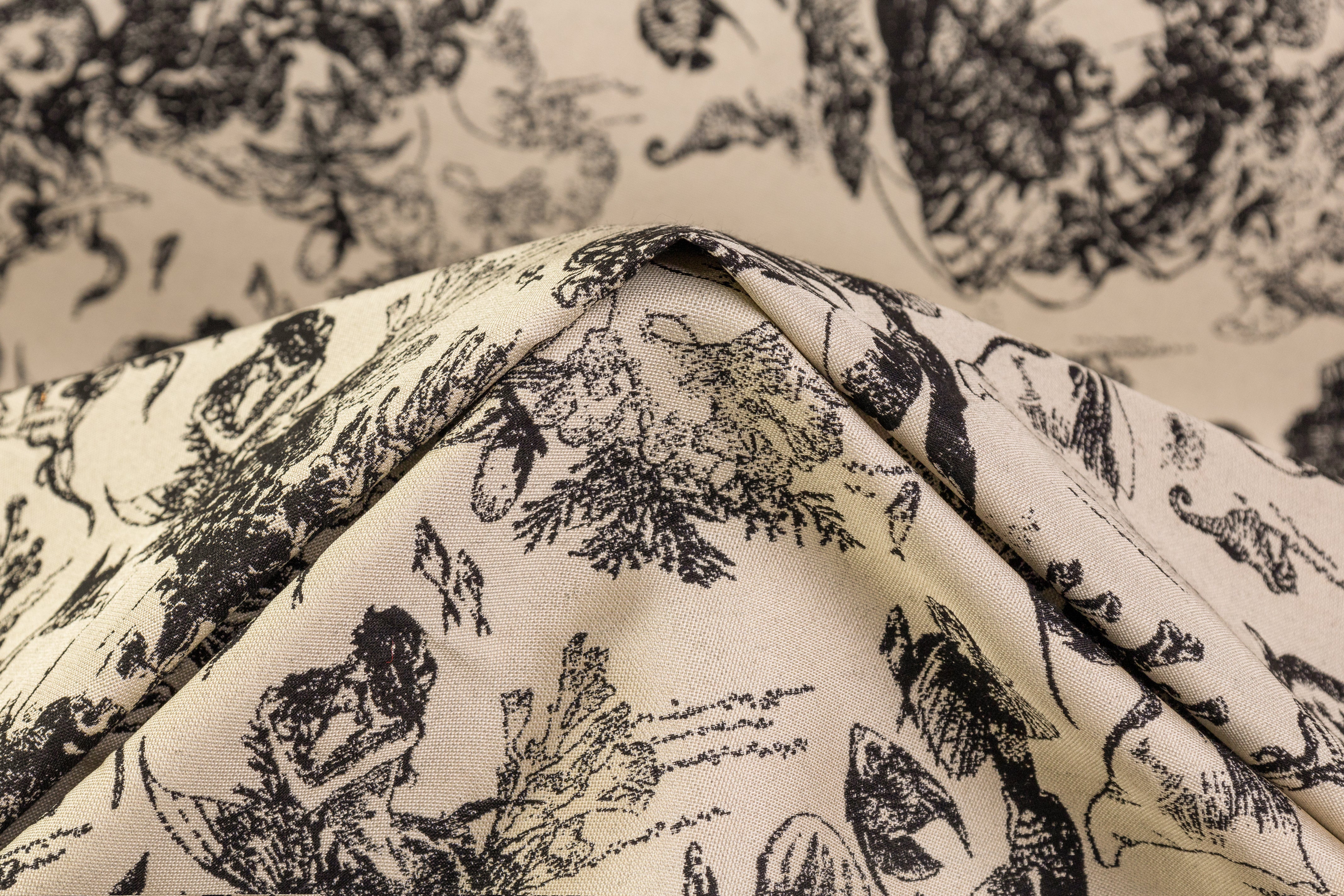 Sea Life Italian Brocade - Ivory / Black