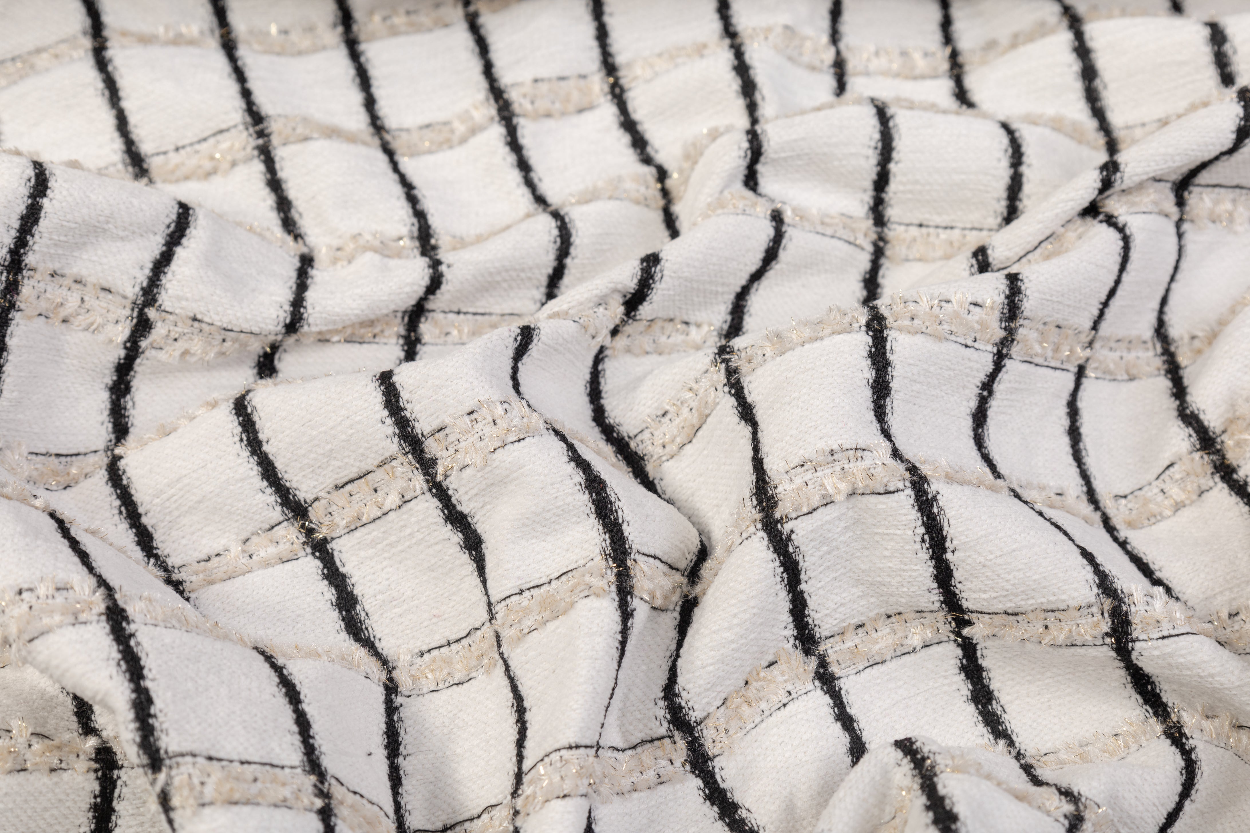 Heavy Italian Chenille Tweed -White / Black /Gold