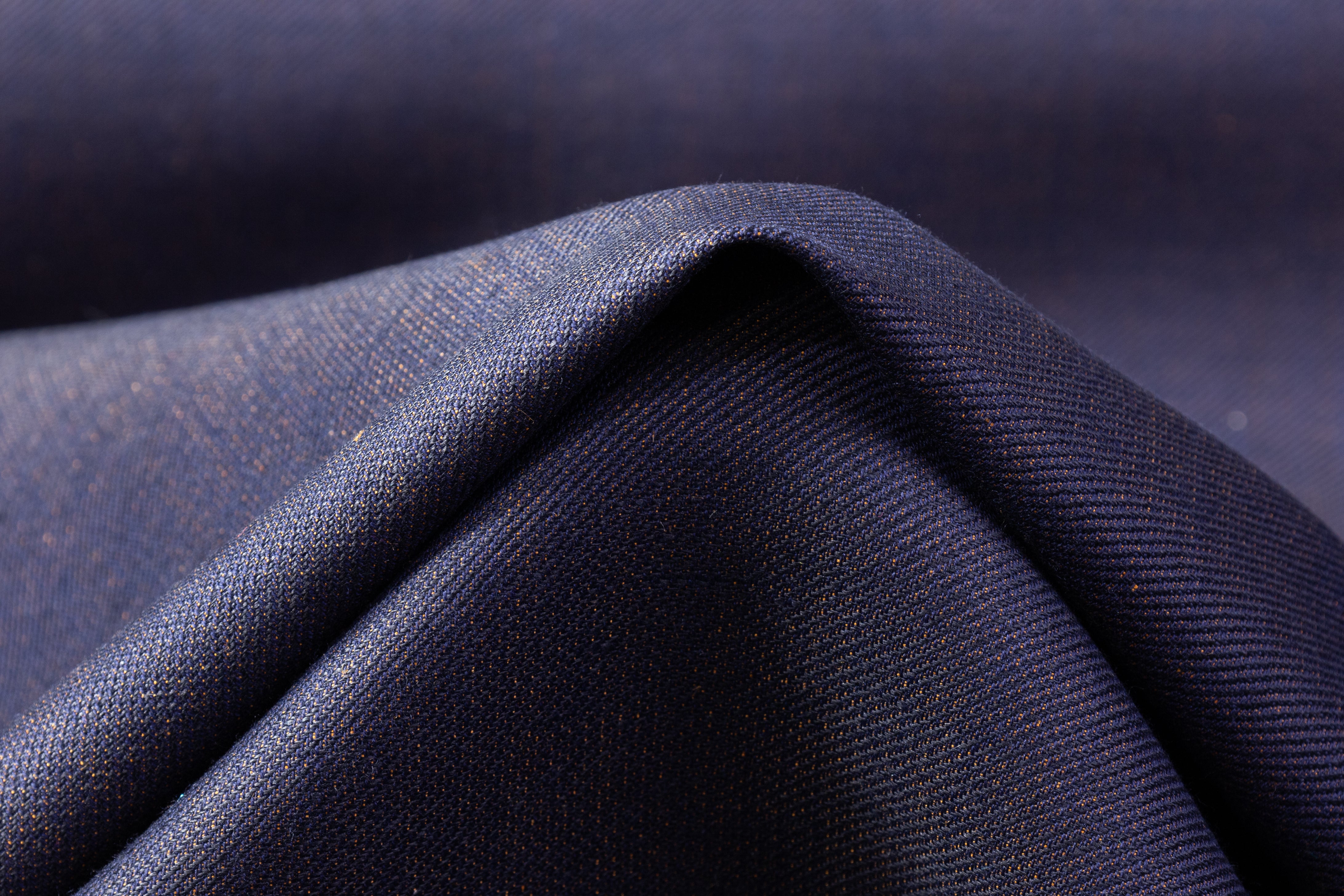 Two-Tone Italian Cashmere Linen Silk Suiting - Navy / Bronze