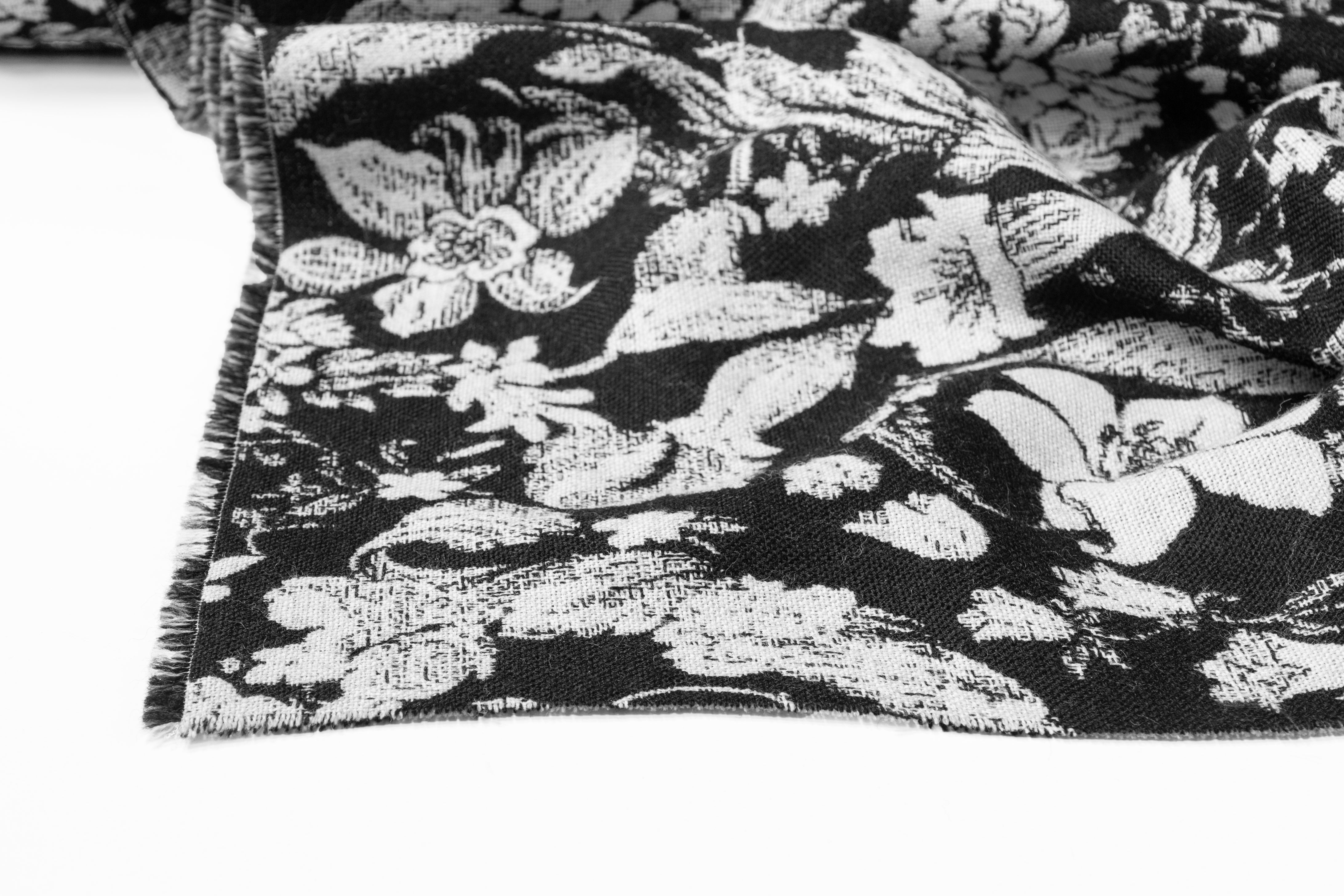 Double Faced Floral Italian Wool Tweed - Black / White