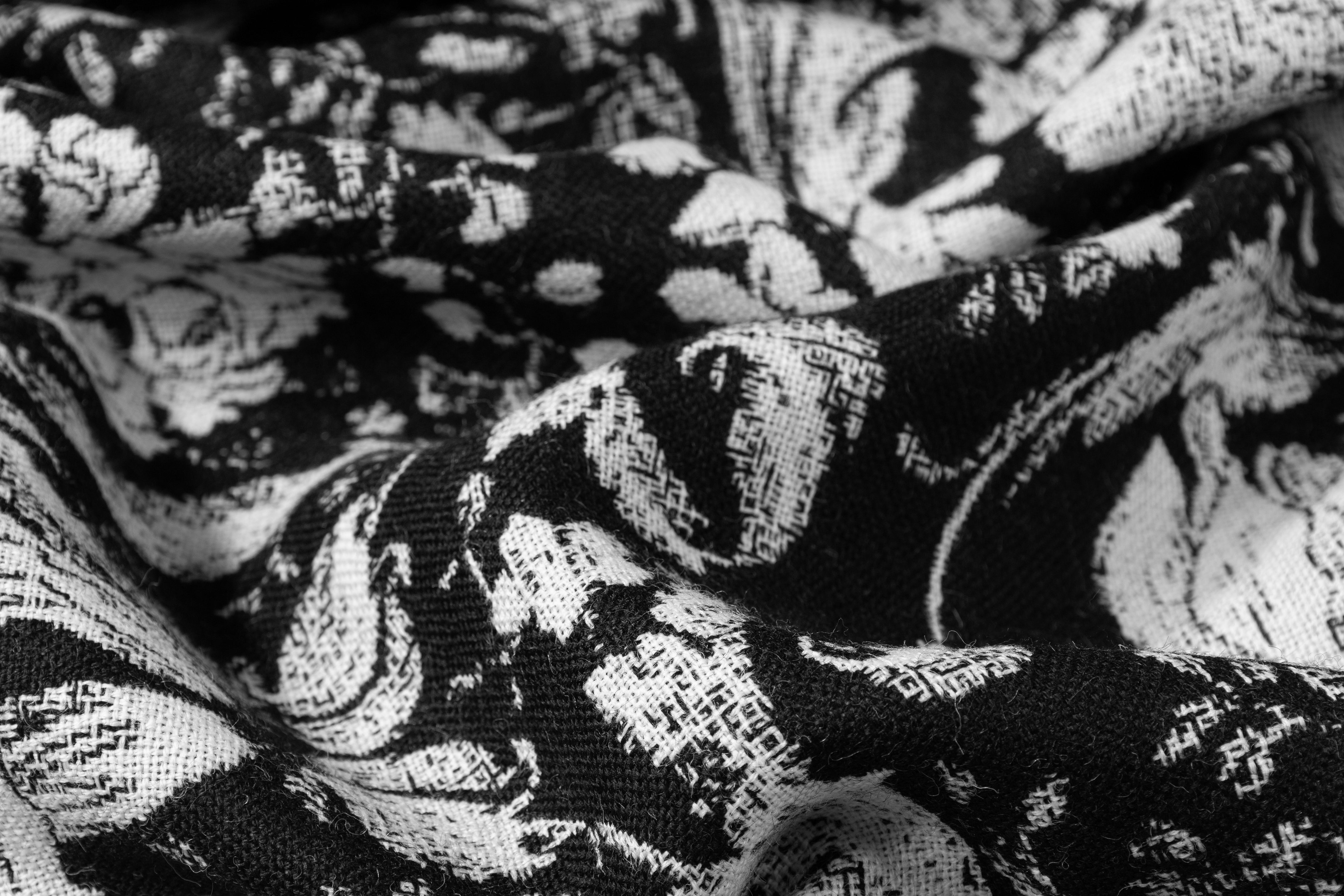 Double Faced Floral Italian Wool Tweed - Black / White