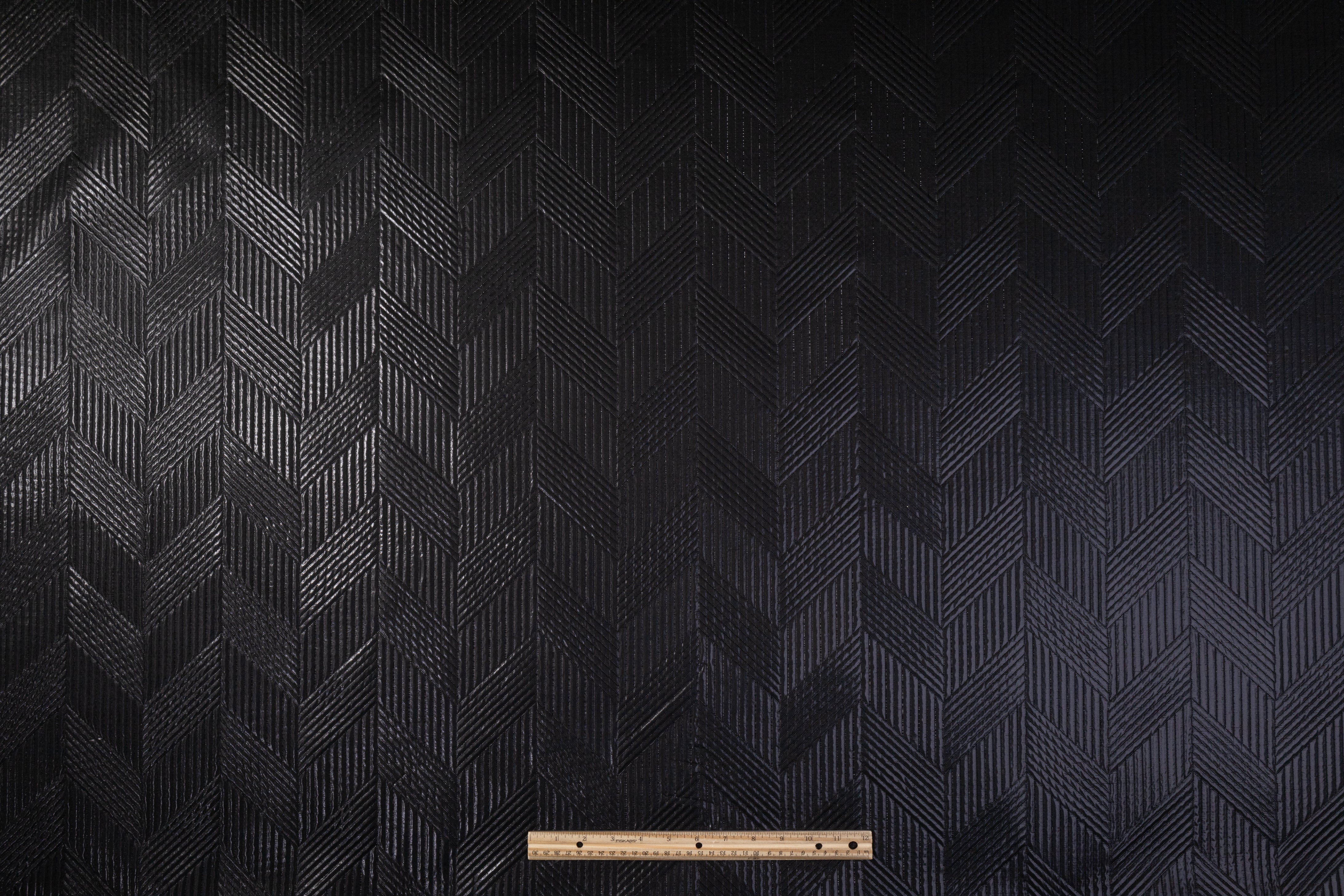 Metallic Matelassé - Black