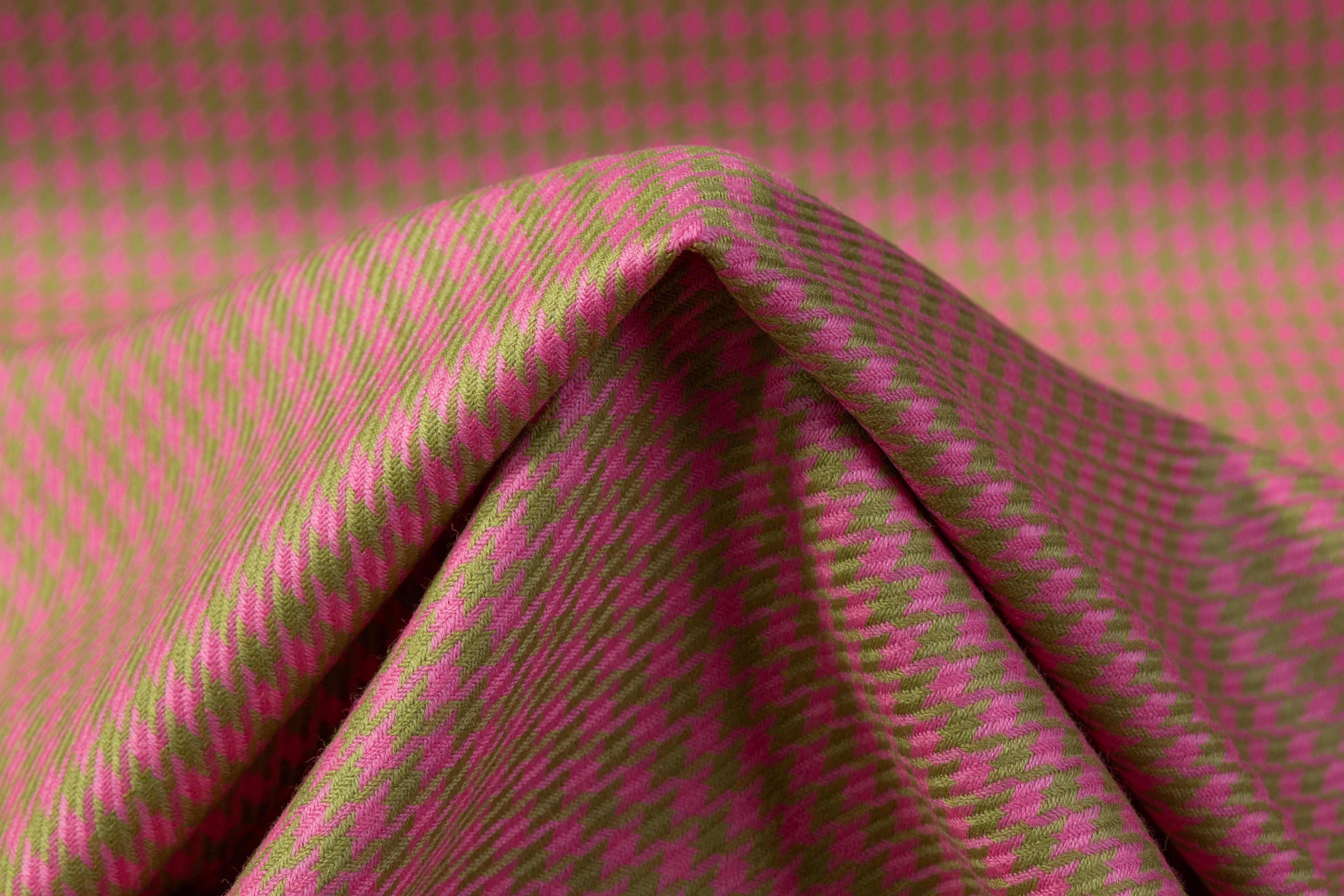 Houndstooth Italian Wool Suiting - Pink / Green