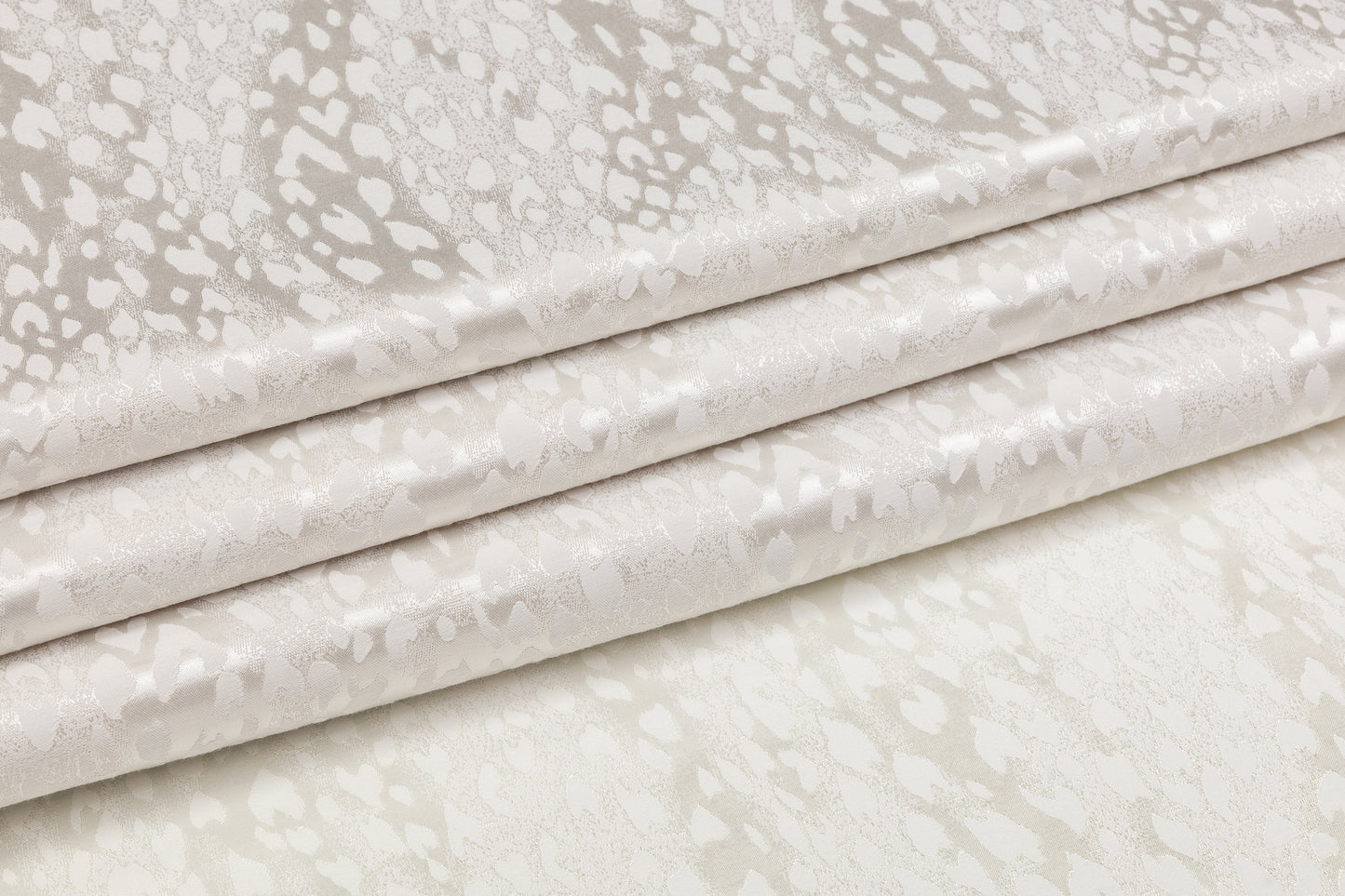Leopard Design Italian Viscose Jacquard - Ivory