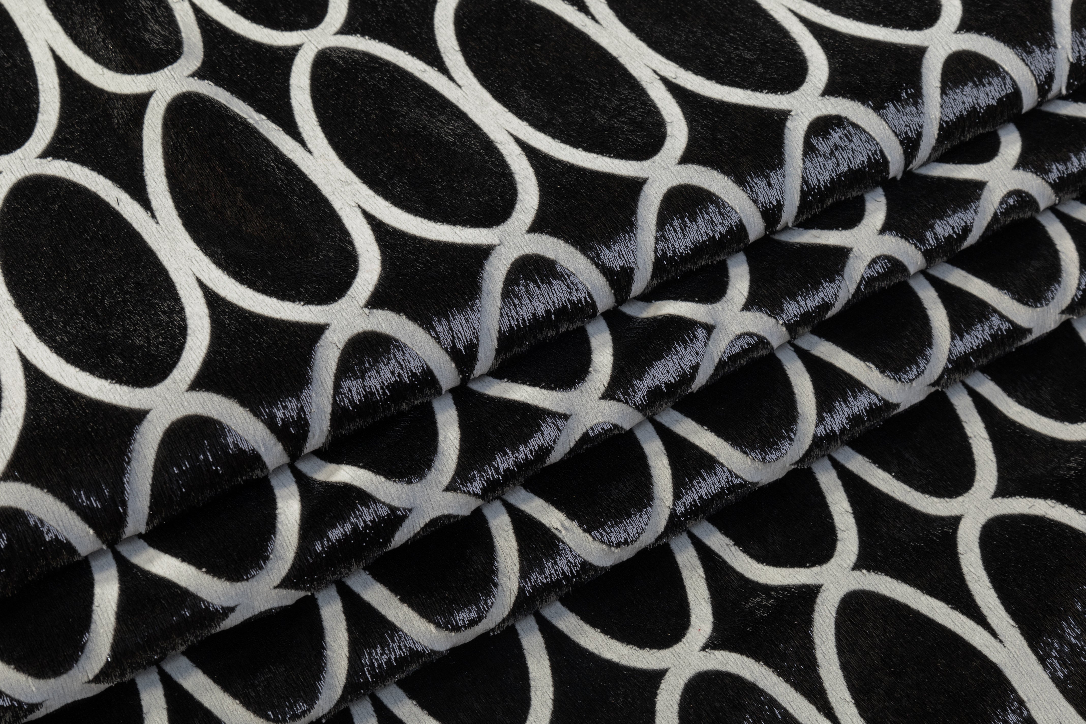 Flocked Metallic Italian Velvet - Black / Gray