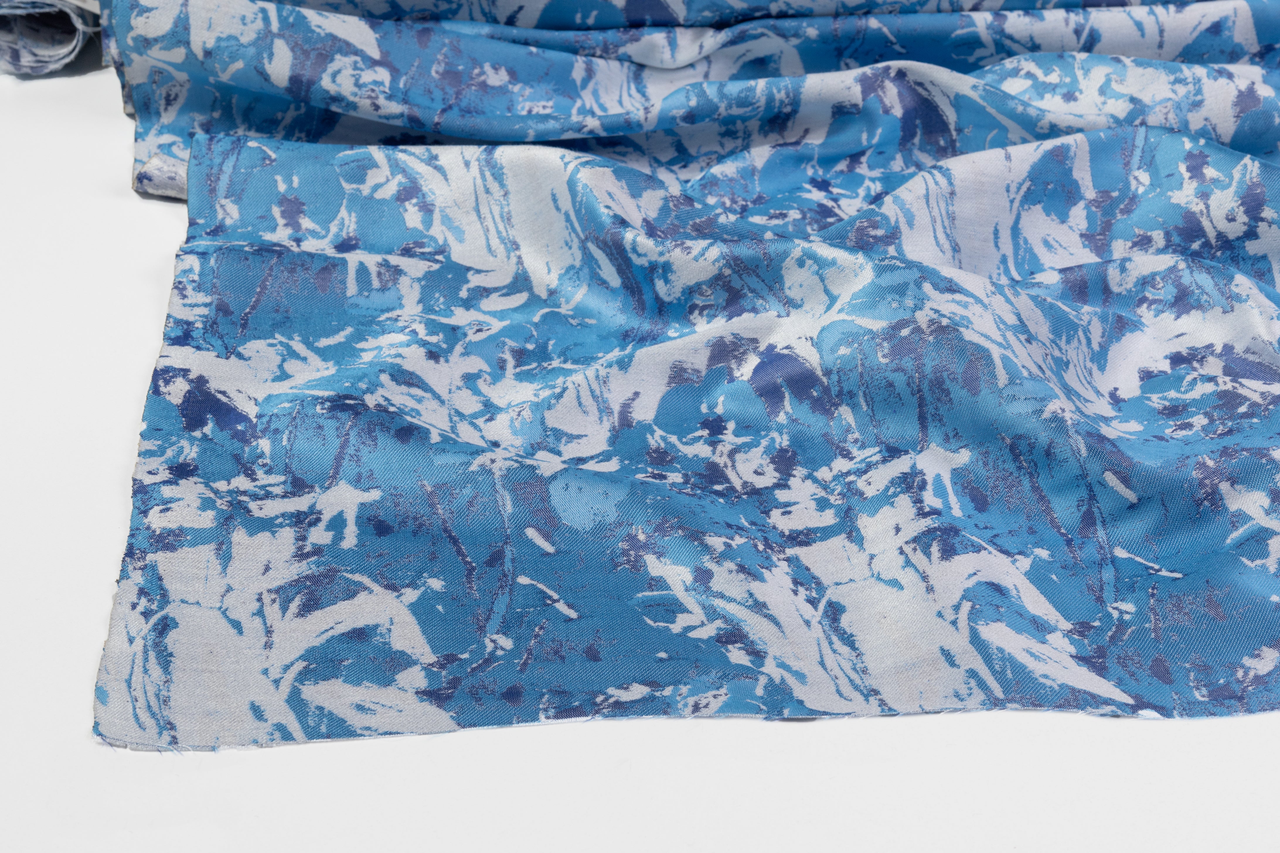 Abstract Jacquard - Blue / White