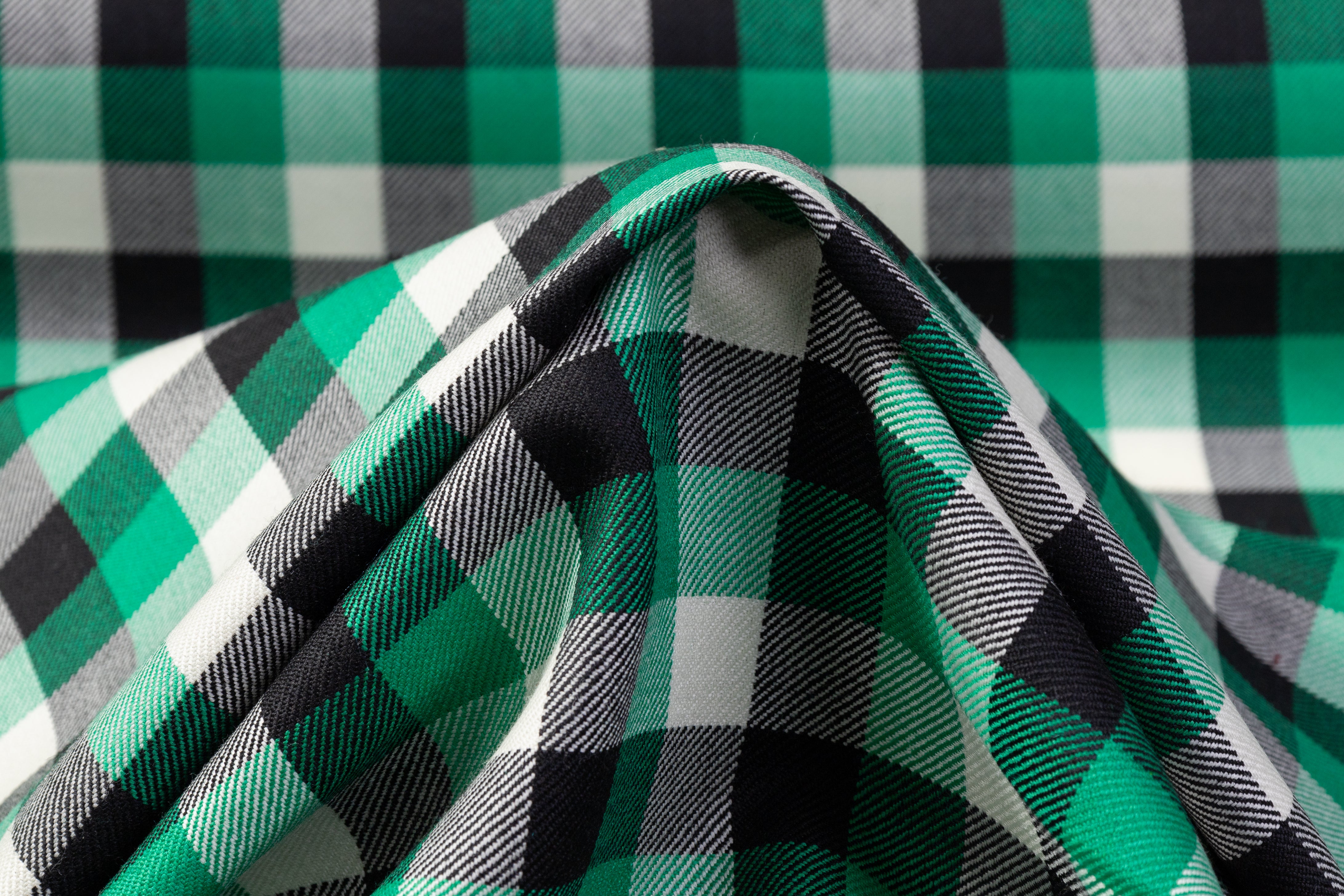 Tartan Italian Wool Suiting - Green / Black / White