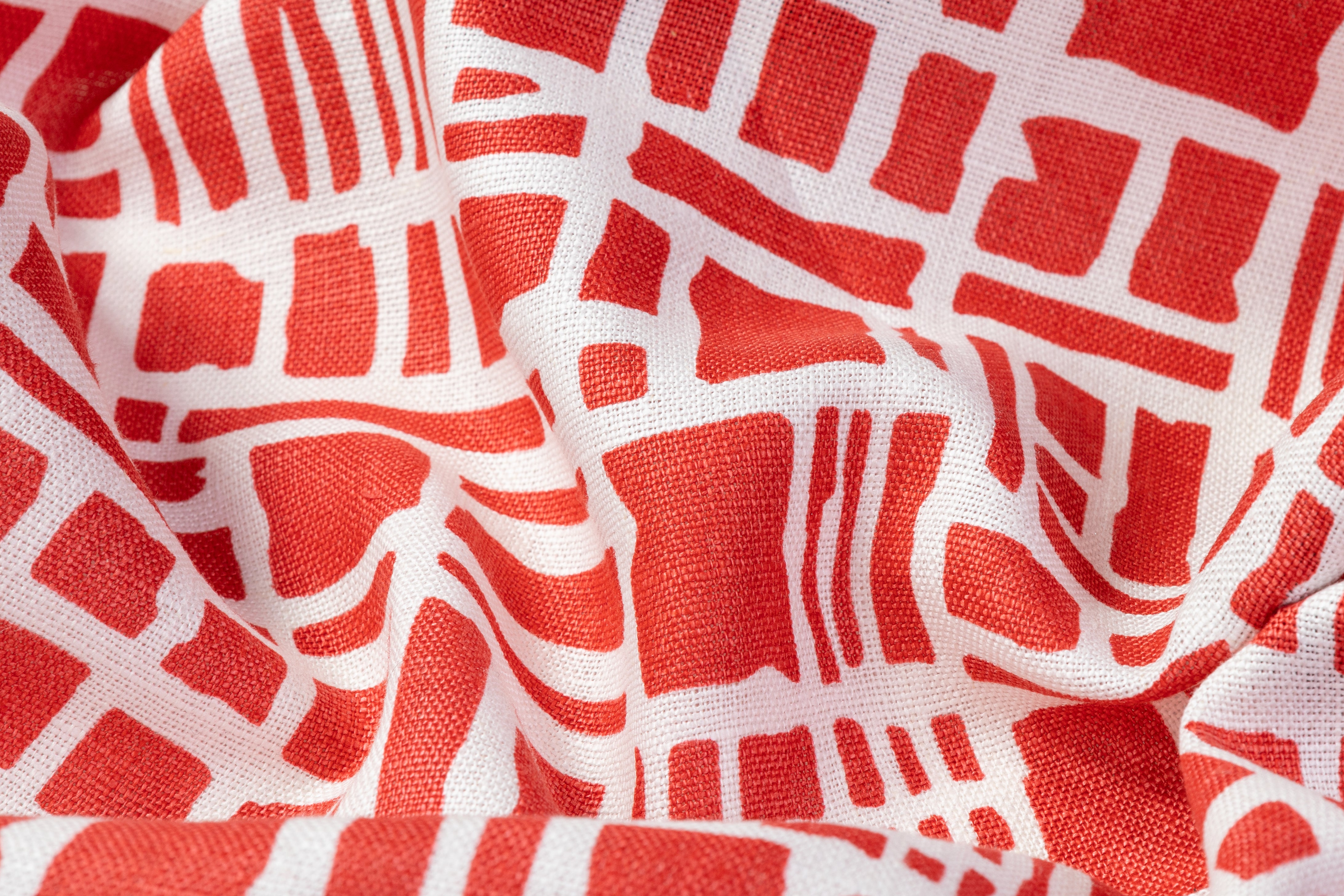 Abstract Grid Printed Linen - Red / White