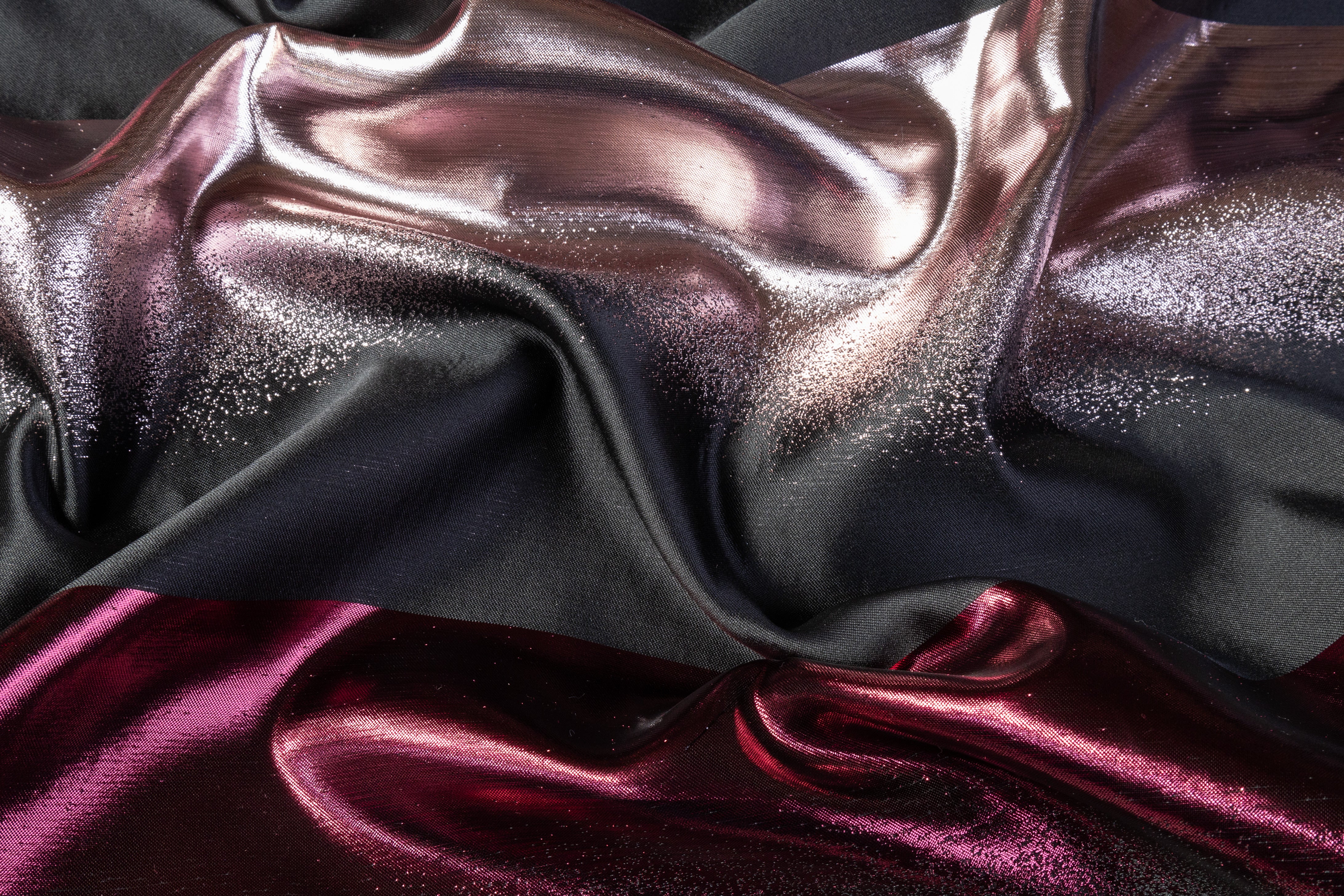 Metallic Italian Gradient Silk Jacquard - Black / Pink