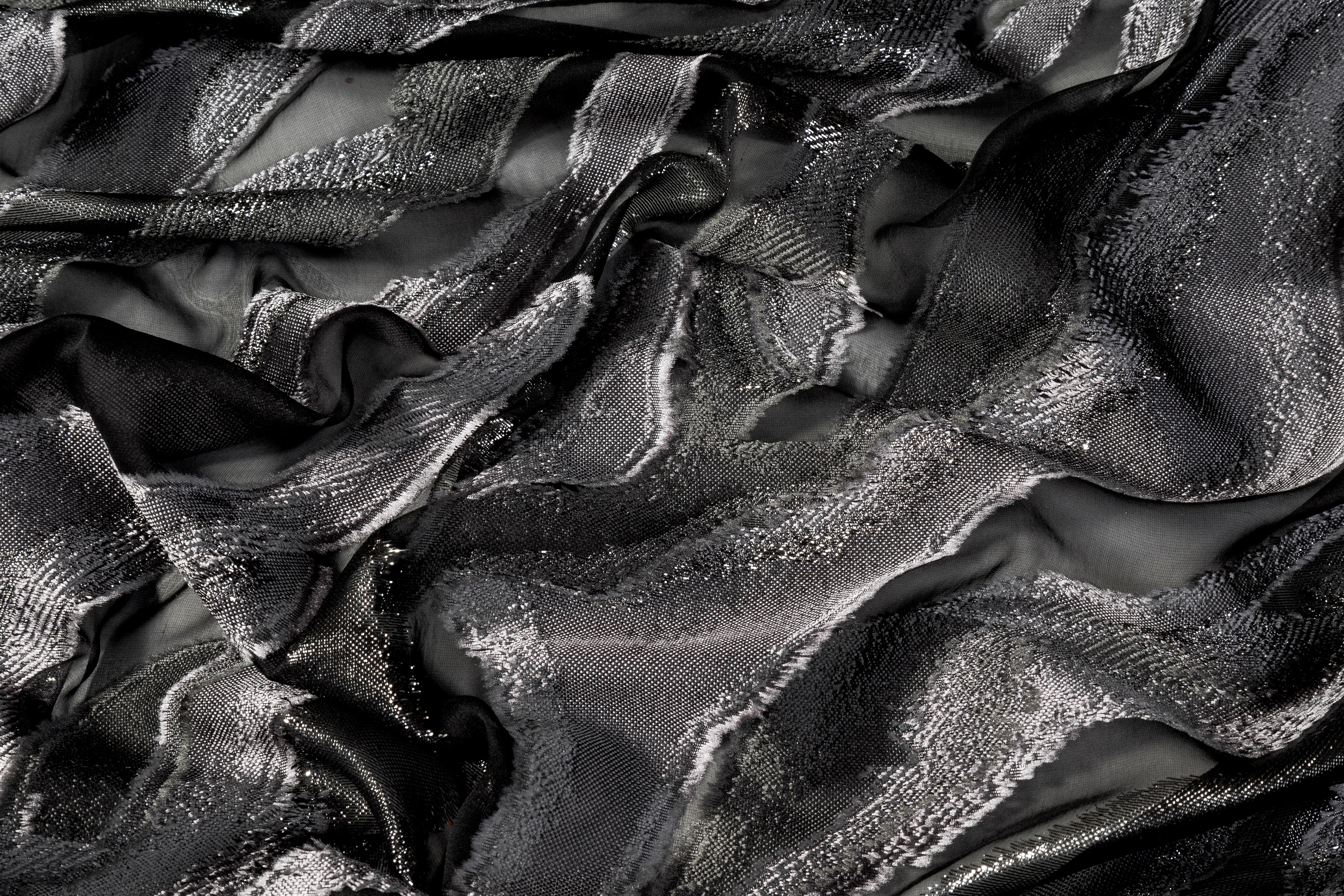 Abstract Italian Silk Blend Metallic Fil Coupé - Black / Charcoal Gray