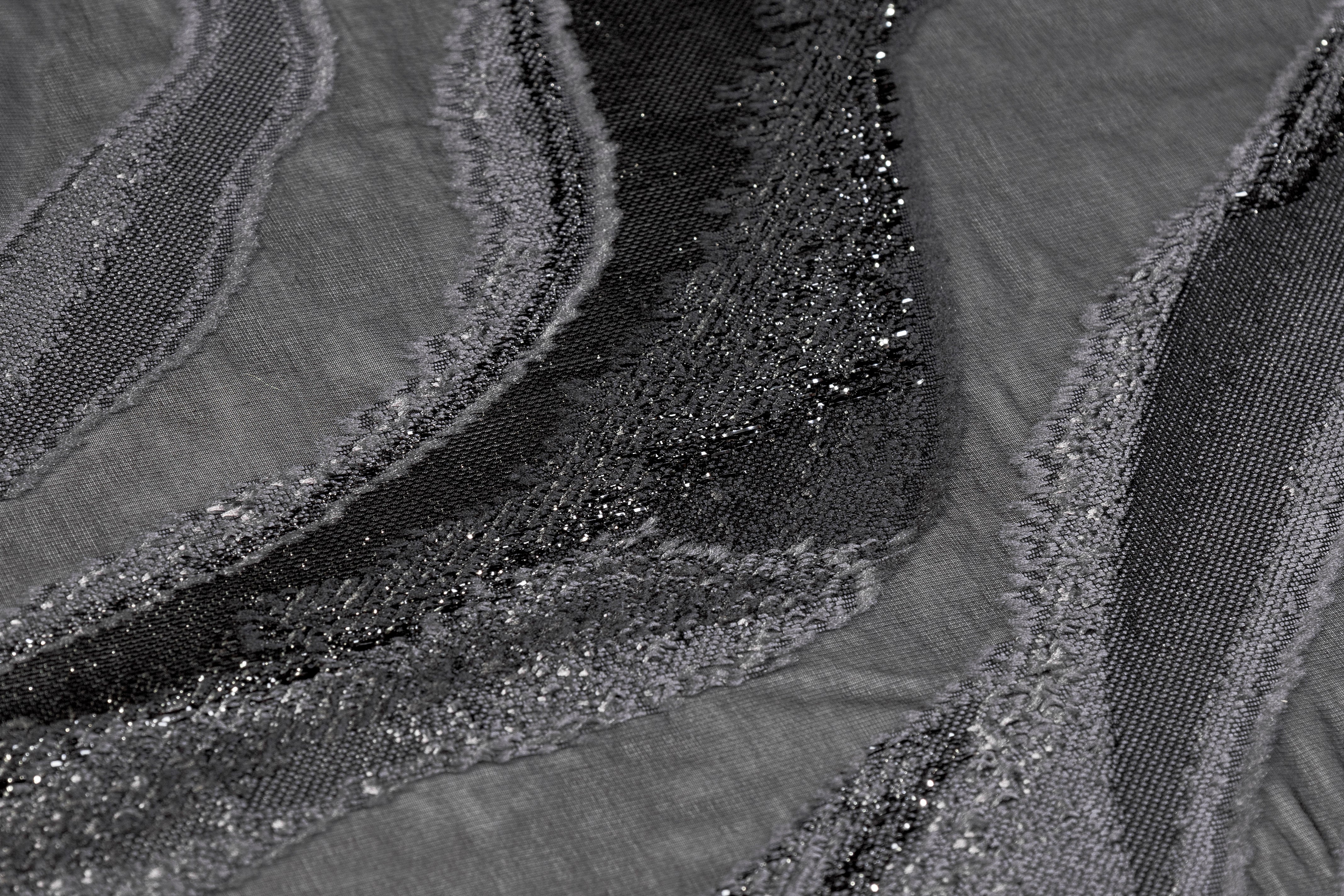 Abstract Italian Silk Blend Metallic Fil Coupé - Black / Charcoal Gray
