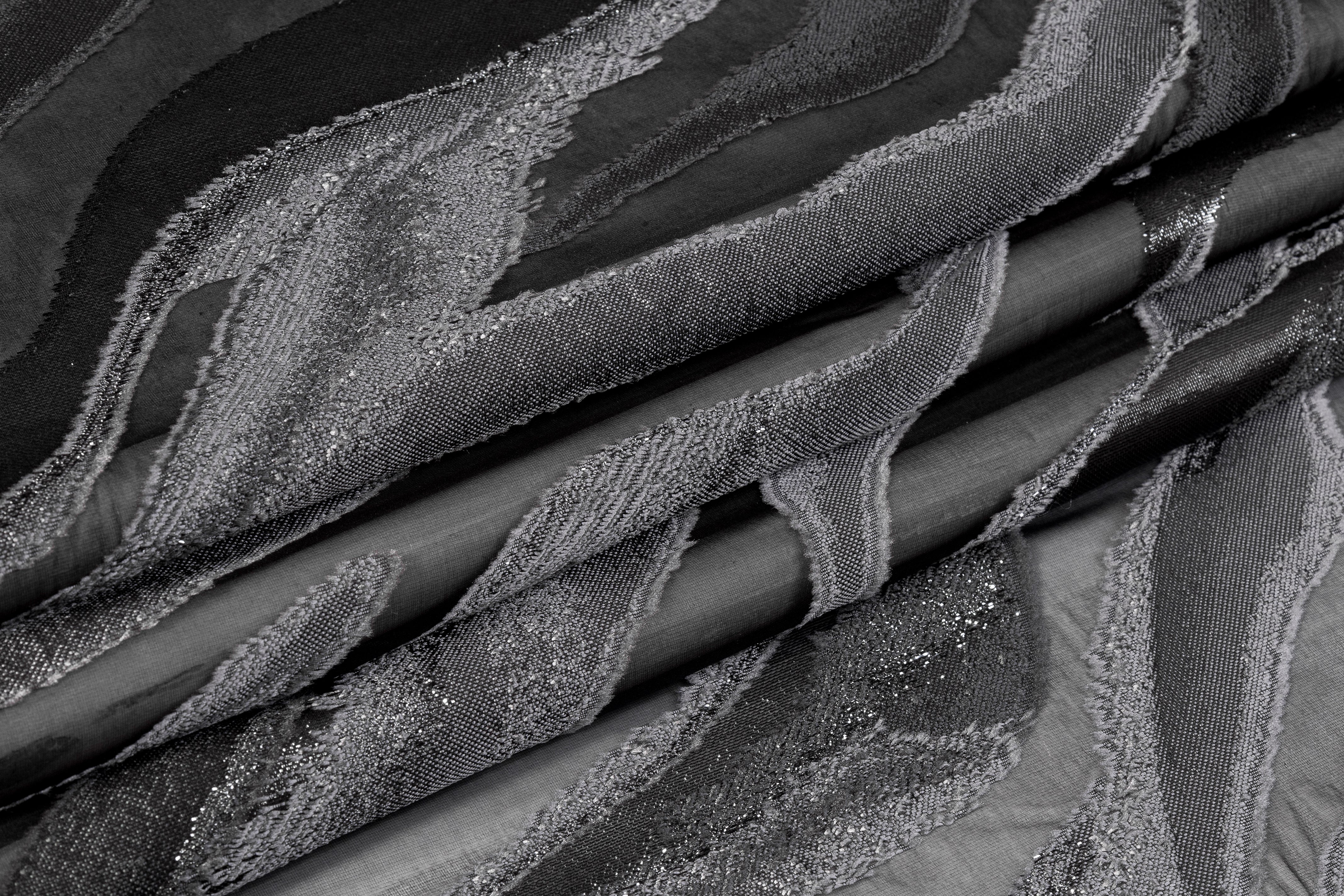 Abstract Italian Silk Blend Metallic Fil Coupé - Black / Charcoal Gray
