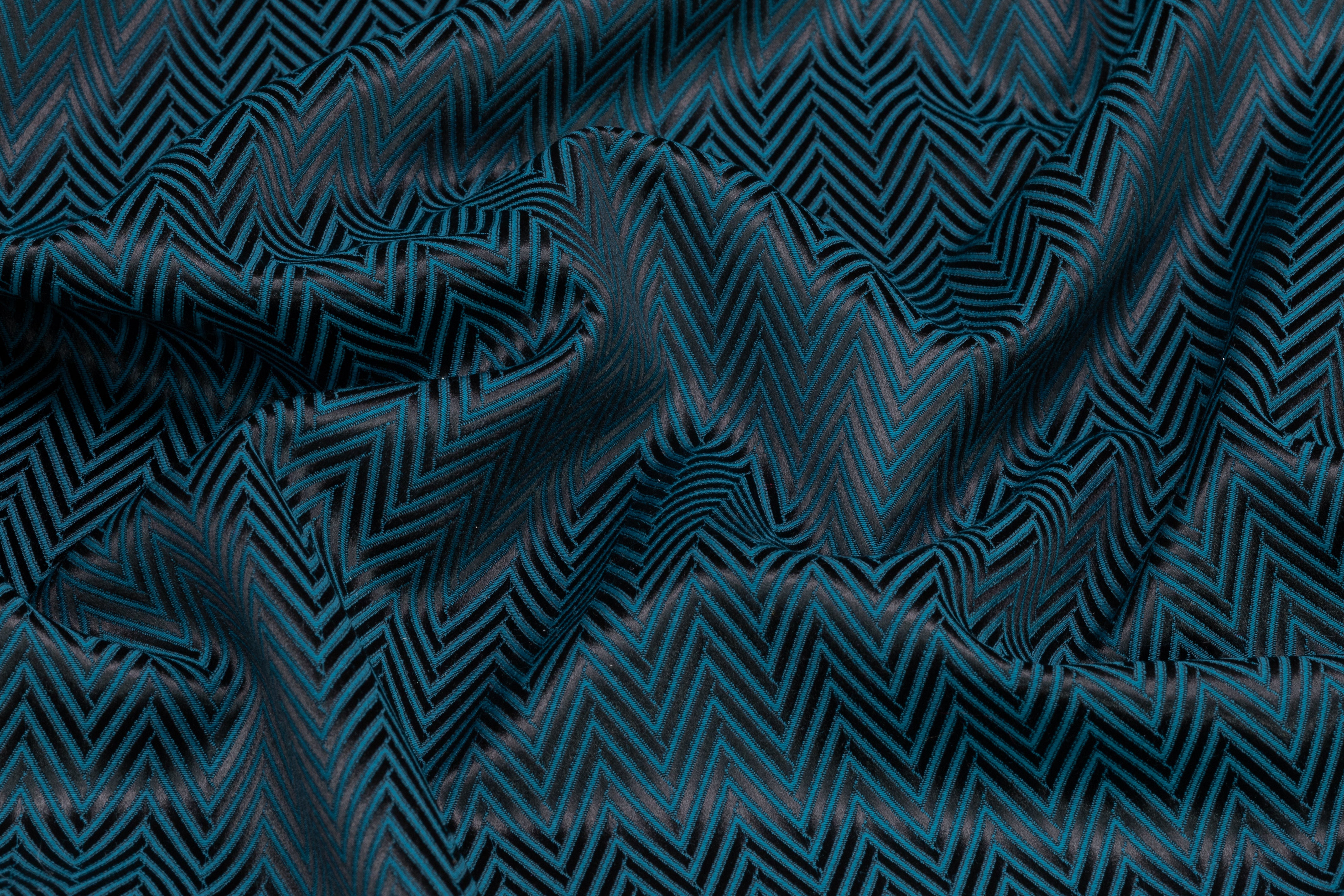 Chevron Italian Silk and Wool Jacquard Suiting - Blue / Black