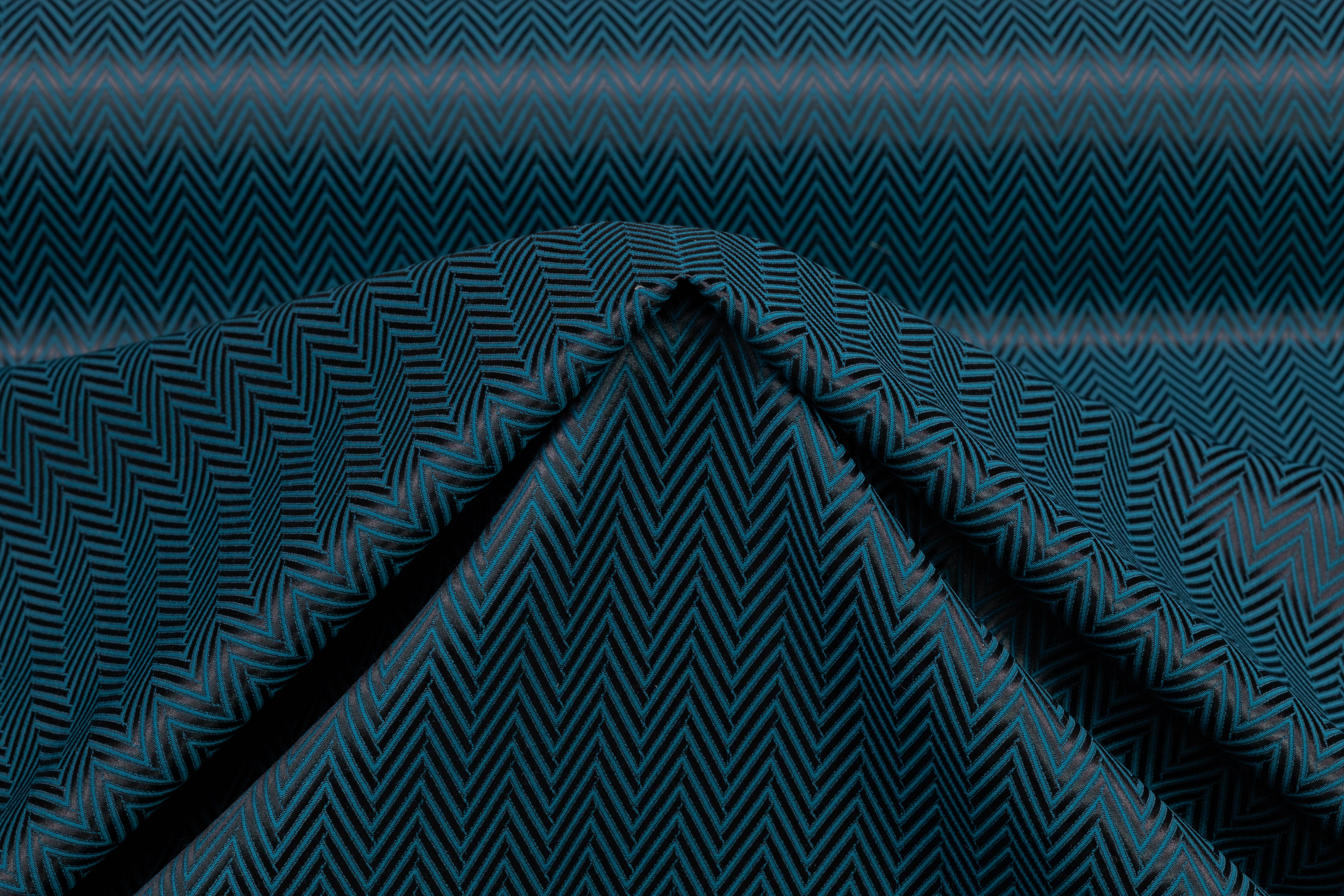 Chevron Italian Silk and Wool Jacquard Suiting - Blue / Black