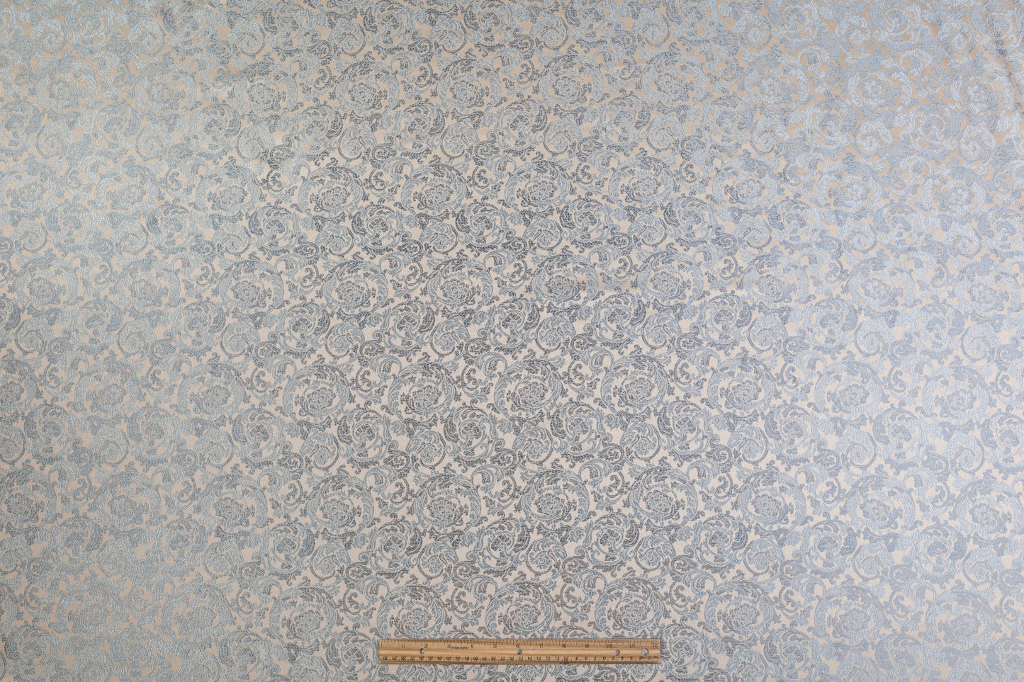 Baroque Design Brocade - Blue / Cream