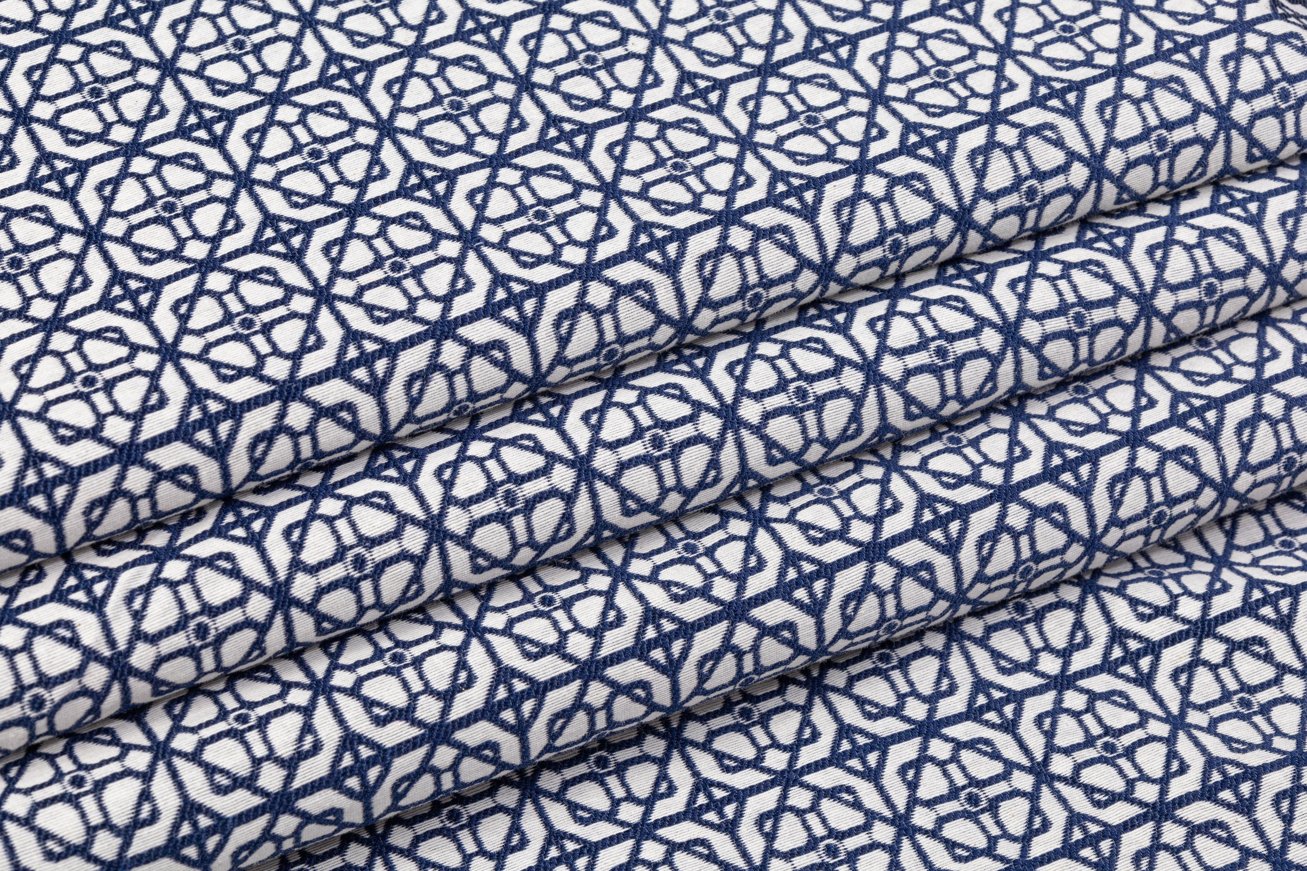 Geometric Brocade - Navy Blue / Off White