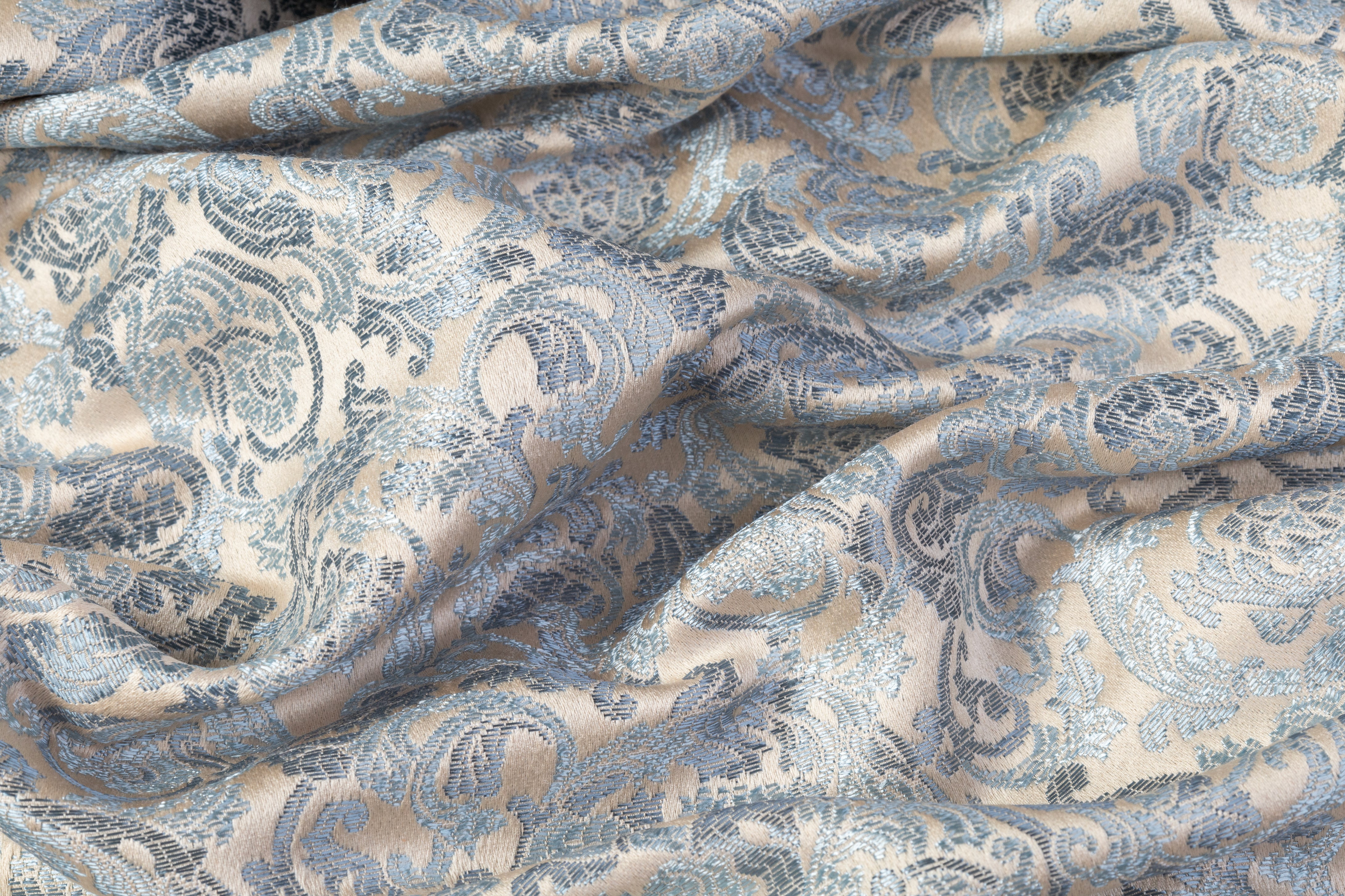 Baroque Design Brocade - Blue / Cream
