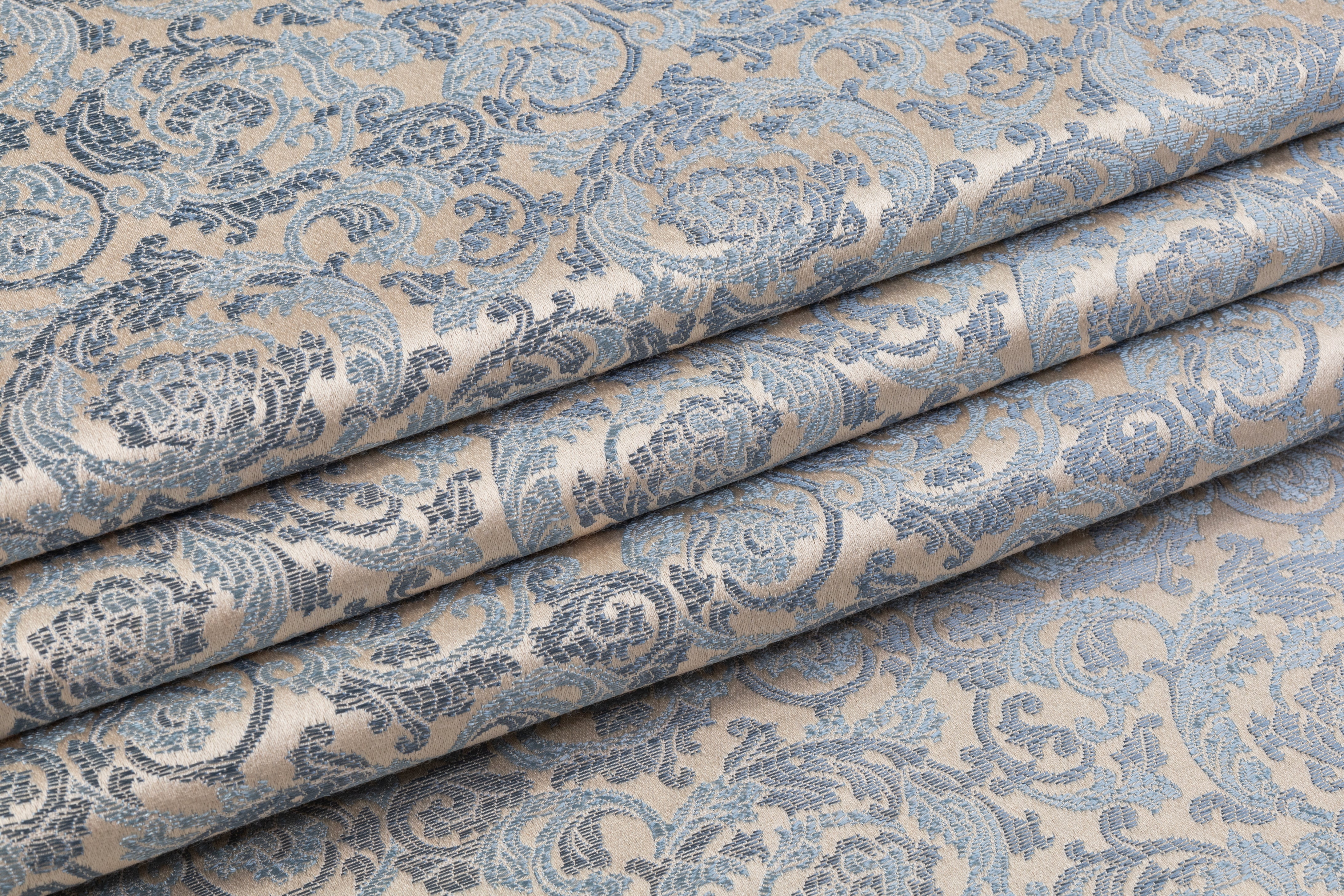 Baroque Design Brocade - Blue / Cream