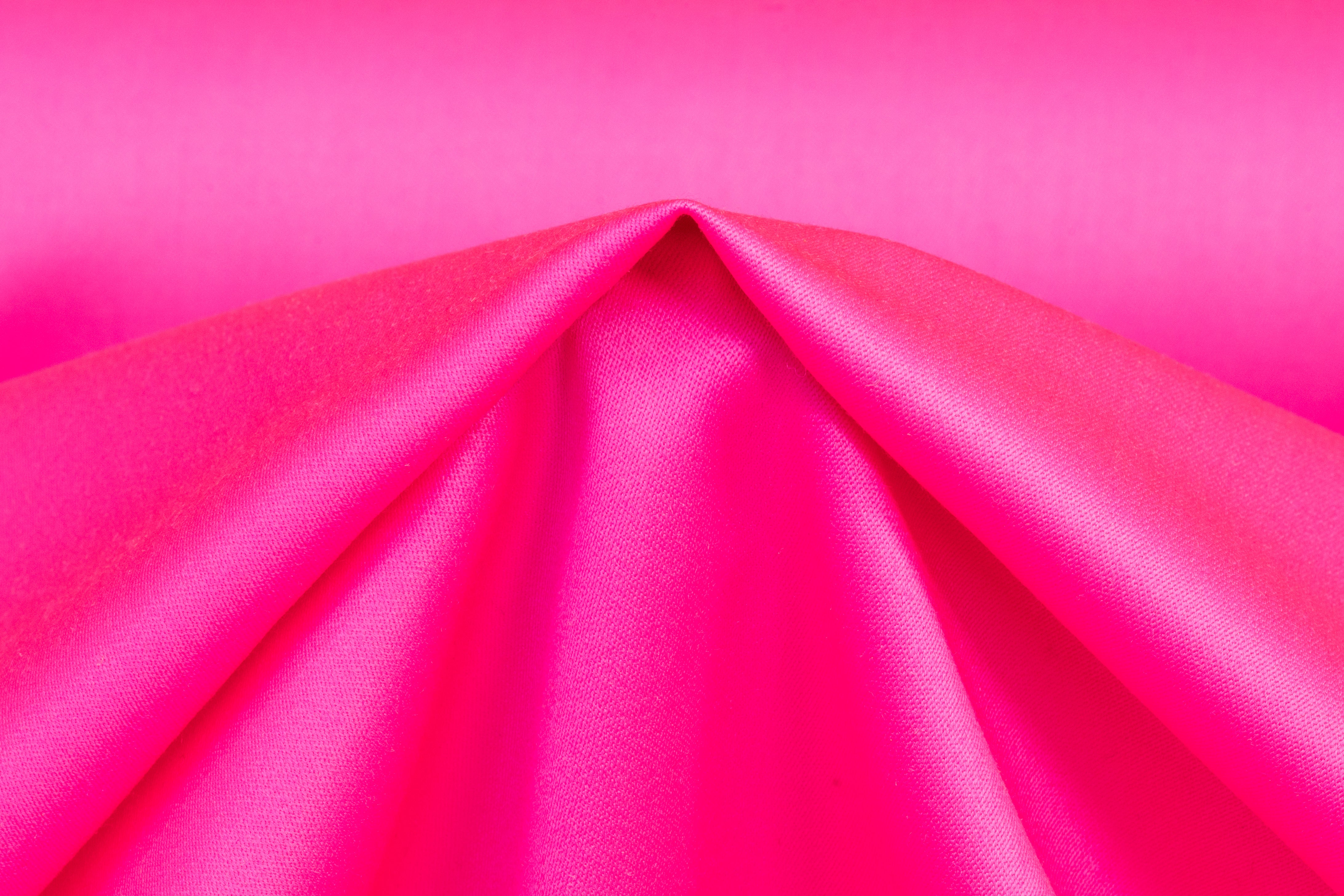 Super 150s Italian Wool Blend Satin Faille Suiting - Hot Pink