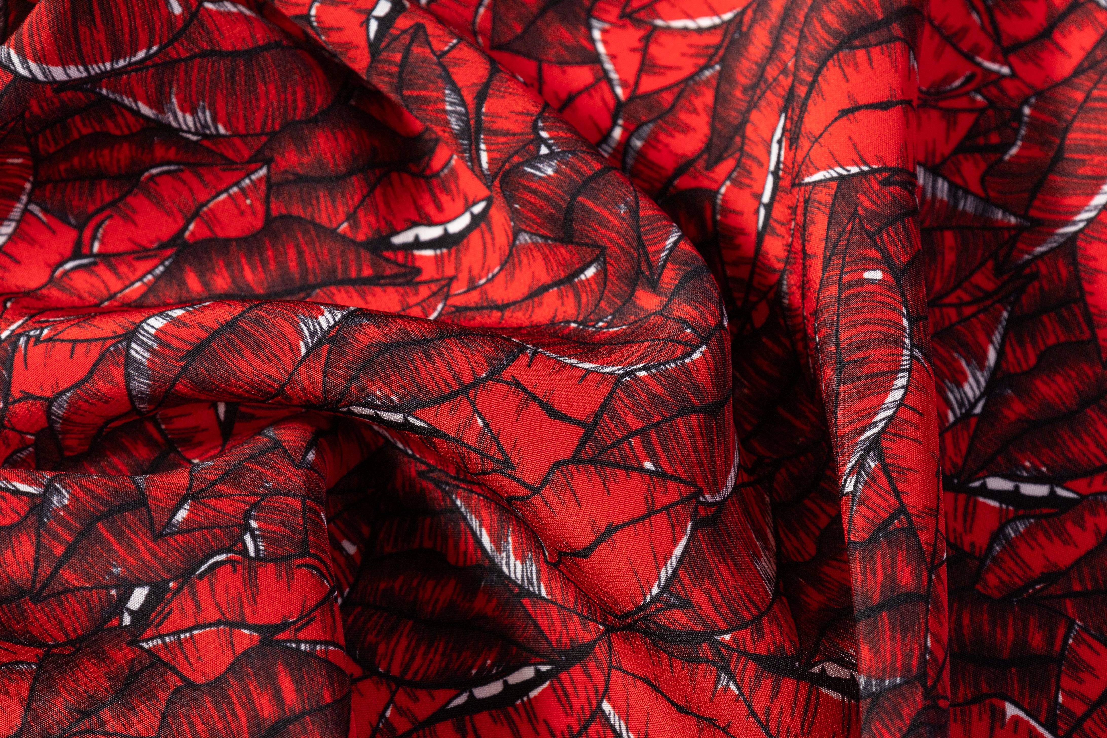 Valentino - Italian Silk Crepe De Chine - Red
