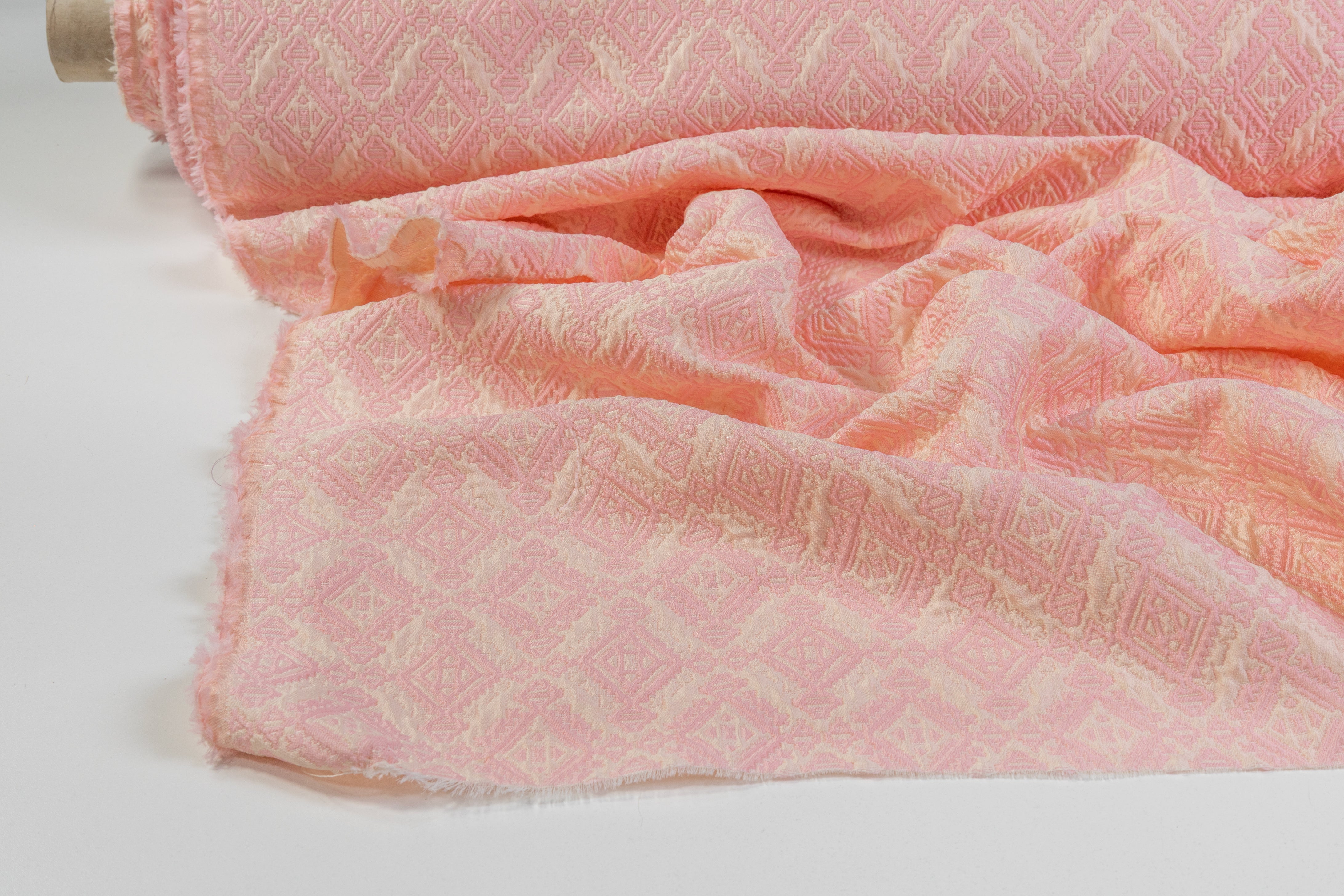 Crushed Diamond Brocade - Pink