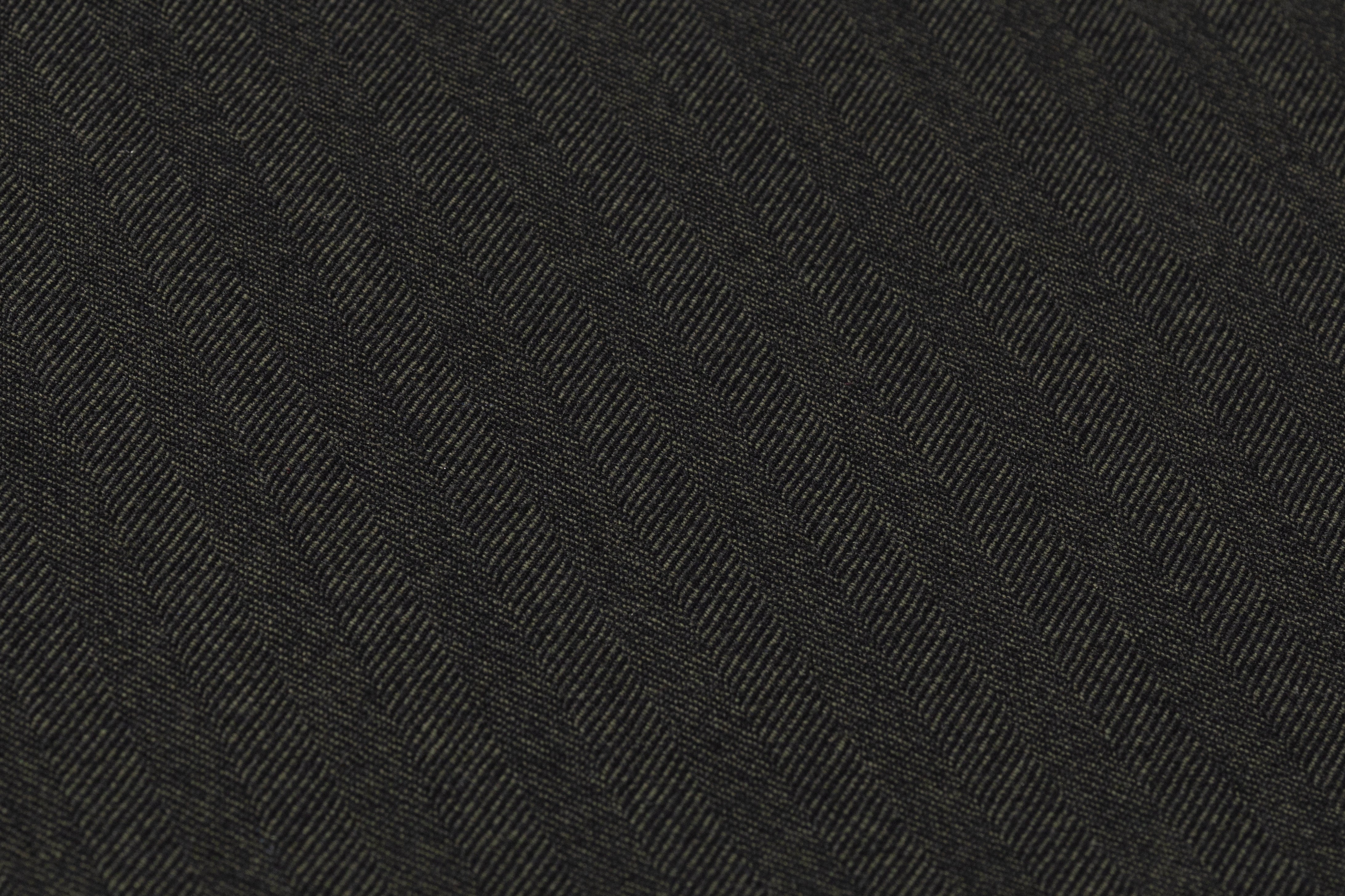Herringbone English Heritage Twist Wool - Charcoal Gray