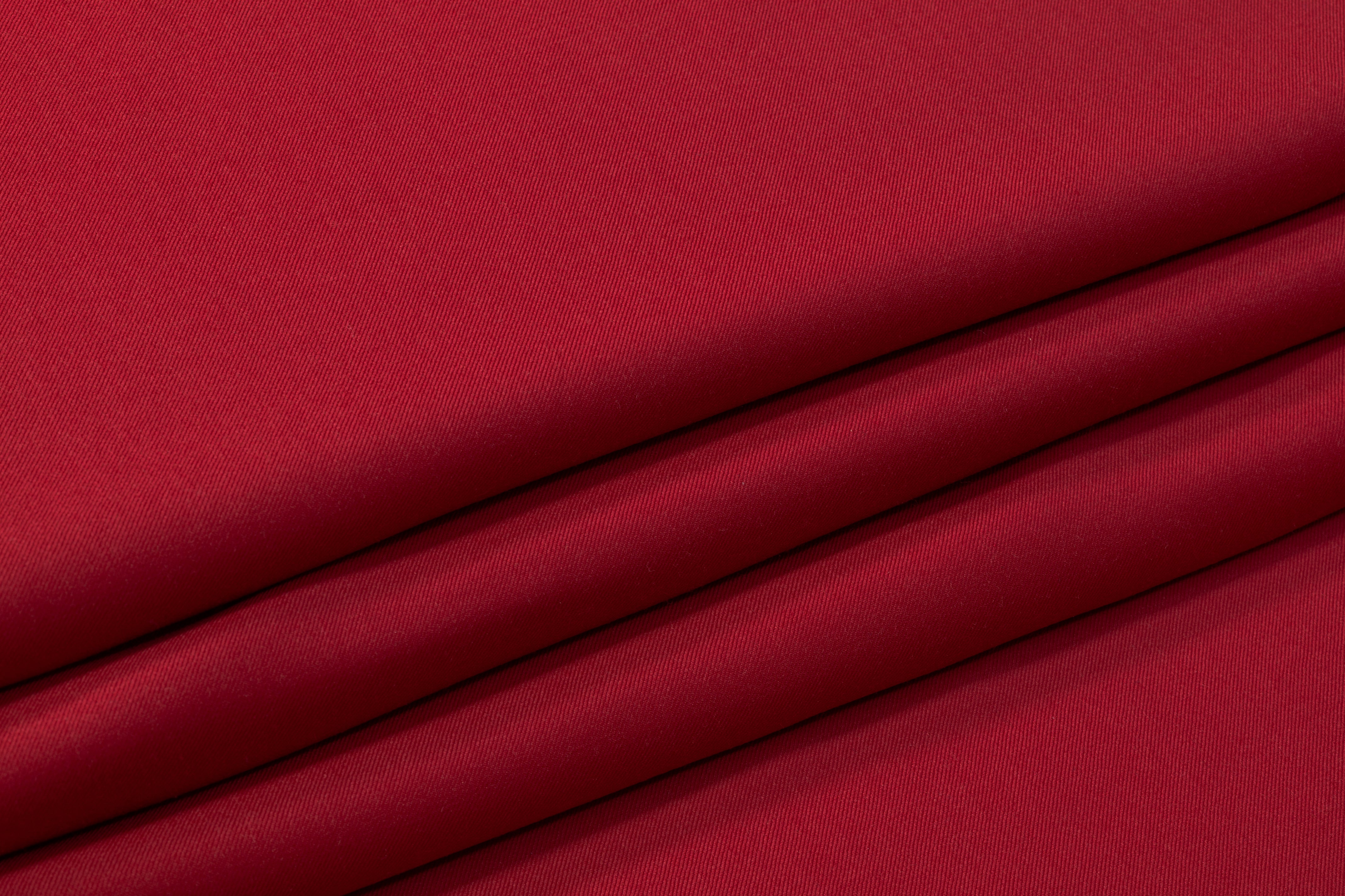 Cerruti - Caravelle Finest Natural Comfort Twill Wool Suiting - Red