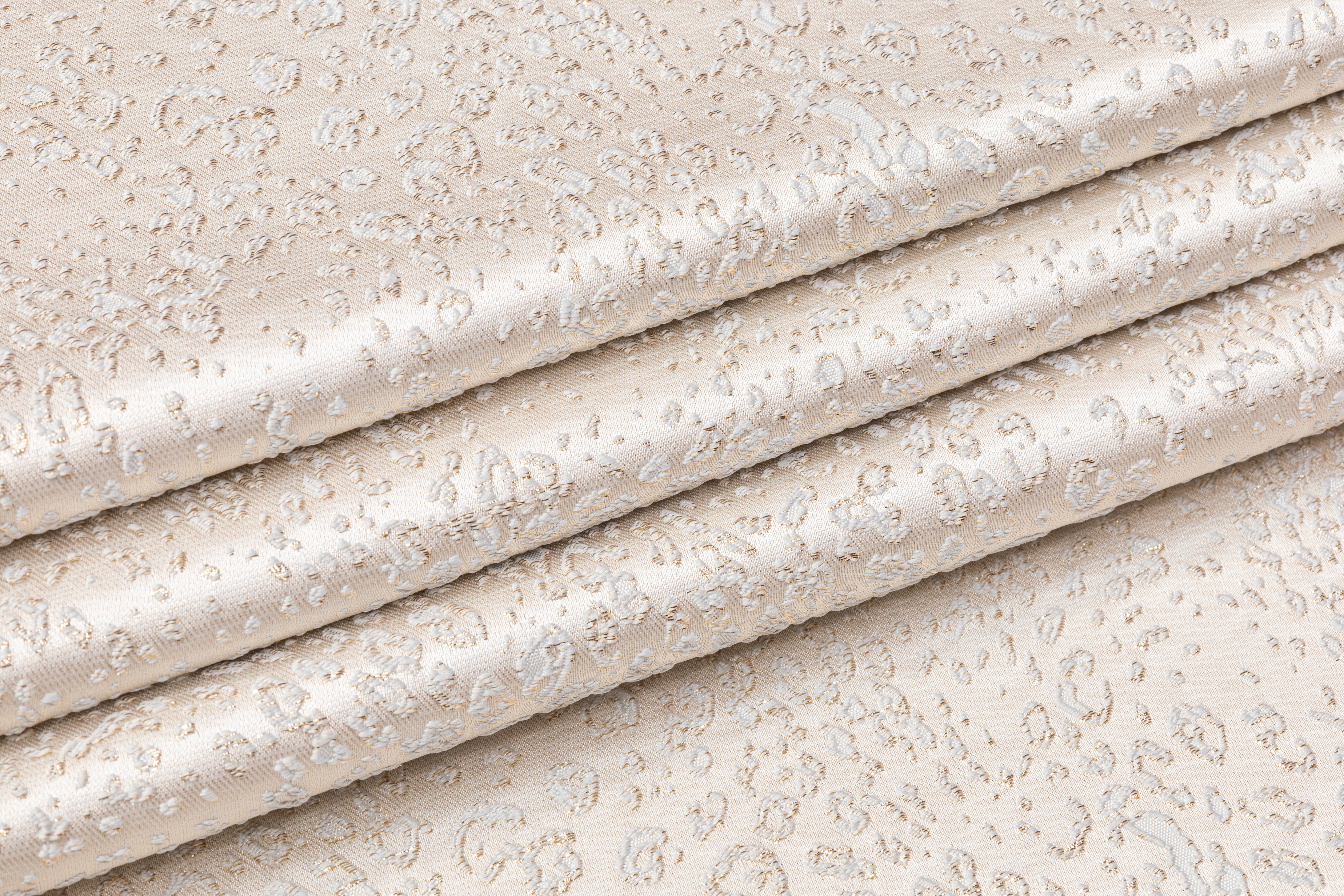 Cheetah Metallic Brocade - Light Beige