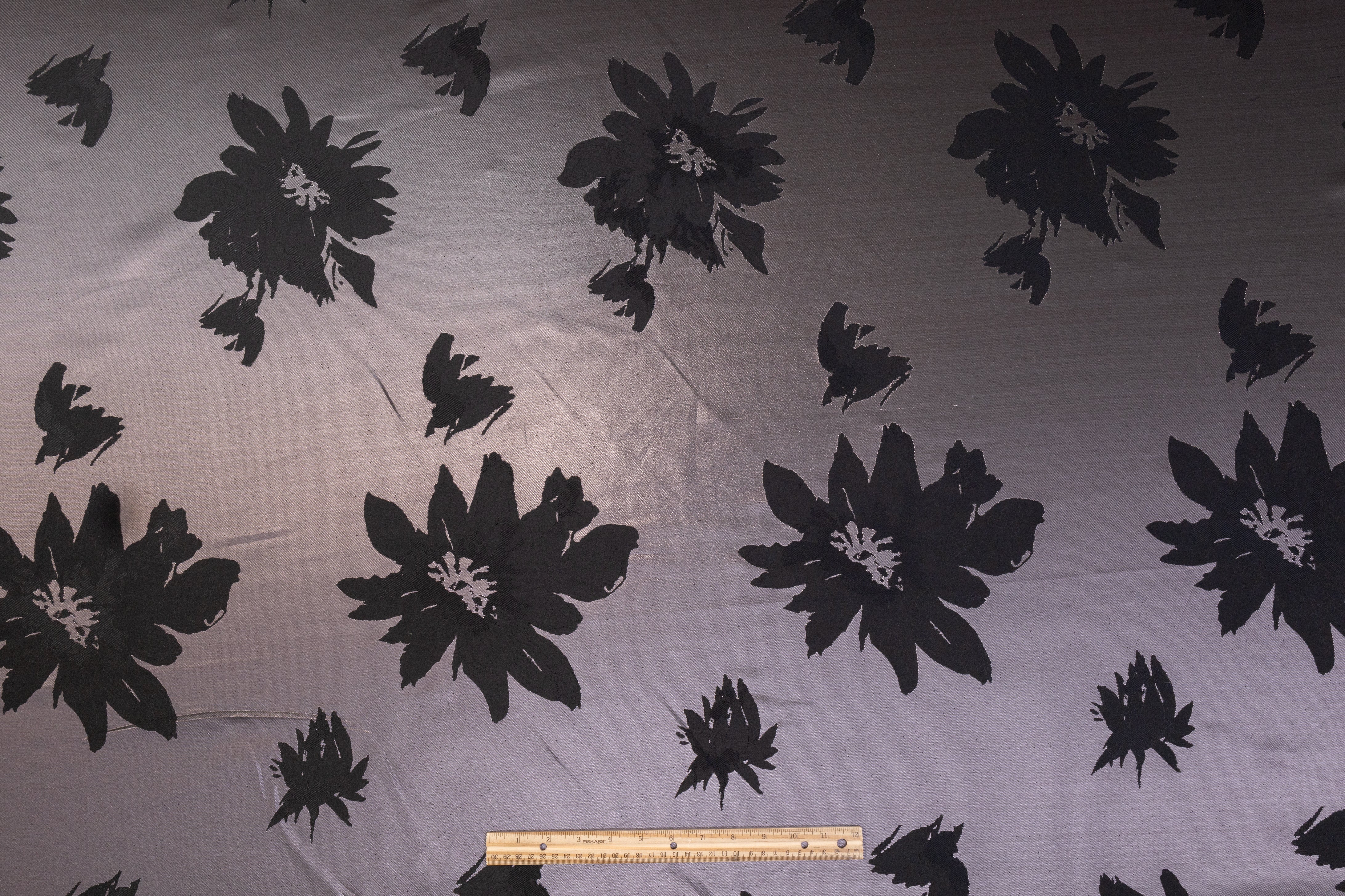 Metallic Floral Double-Faced Brocade - Black / Gray