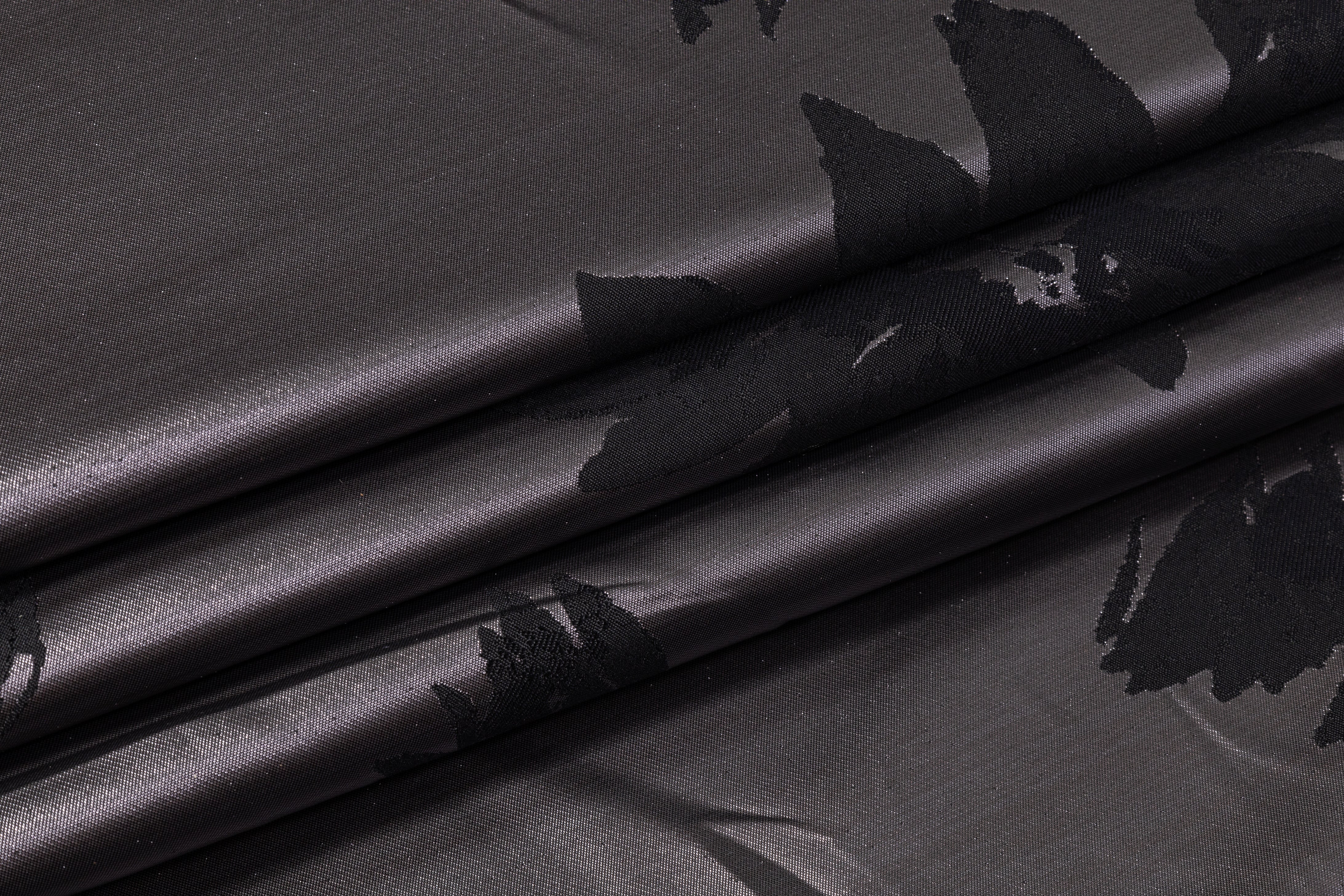 Metallic Floral Double-Faced Brocade - Black / Gray