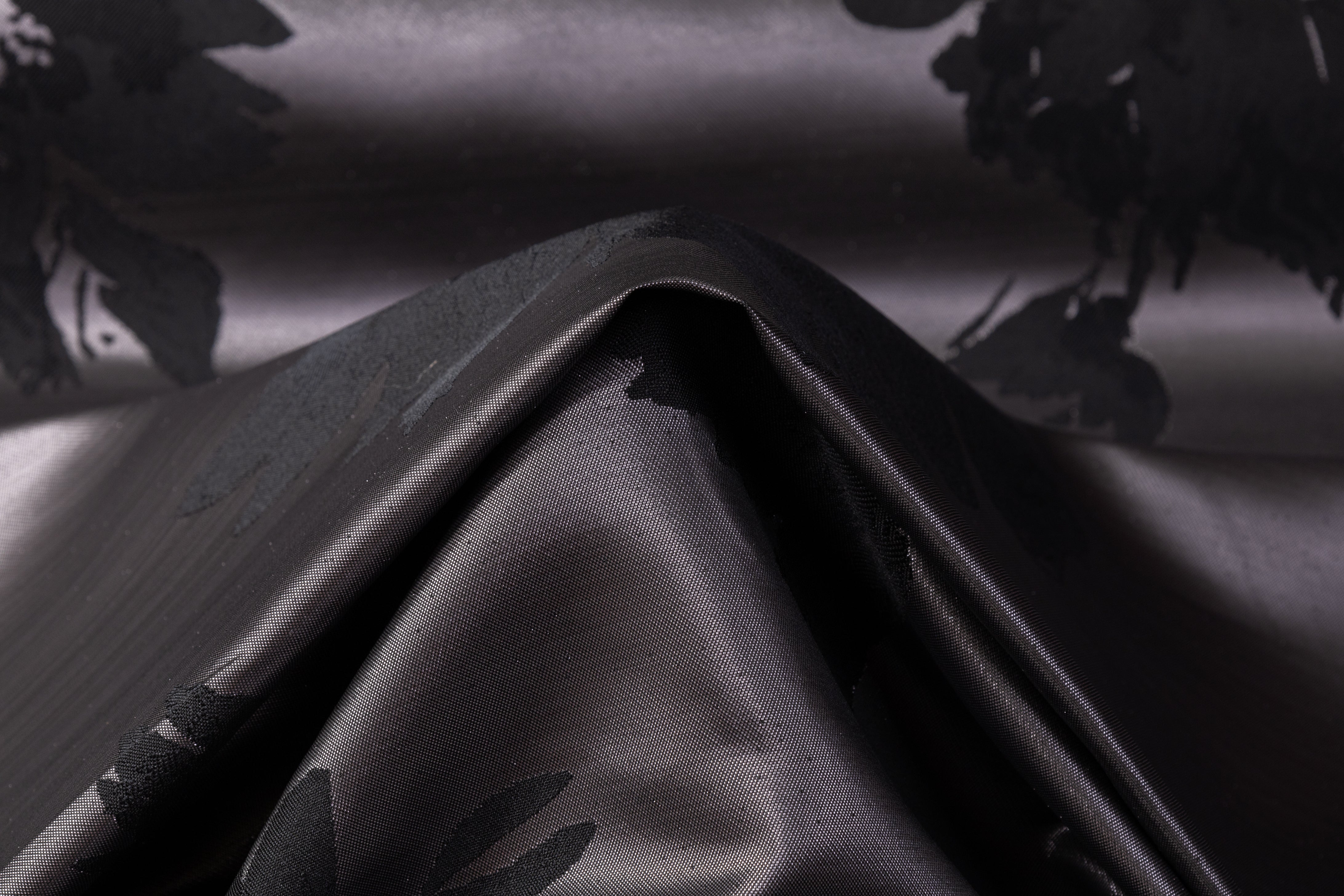 Metallic Floral Double-Faced Brocade - Black / Gray