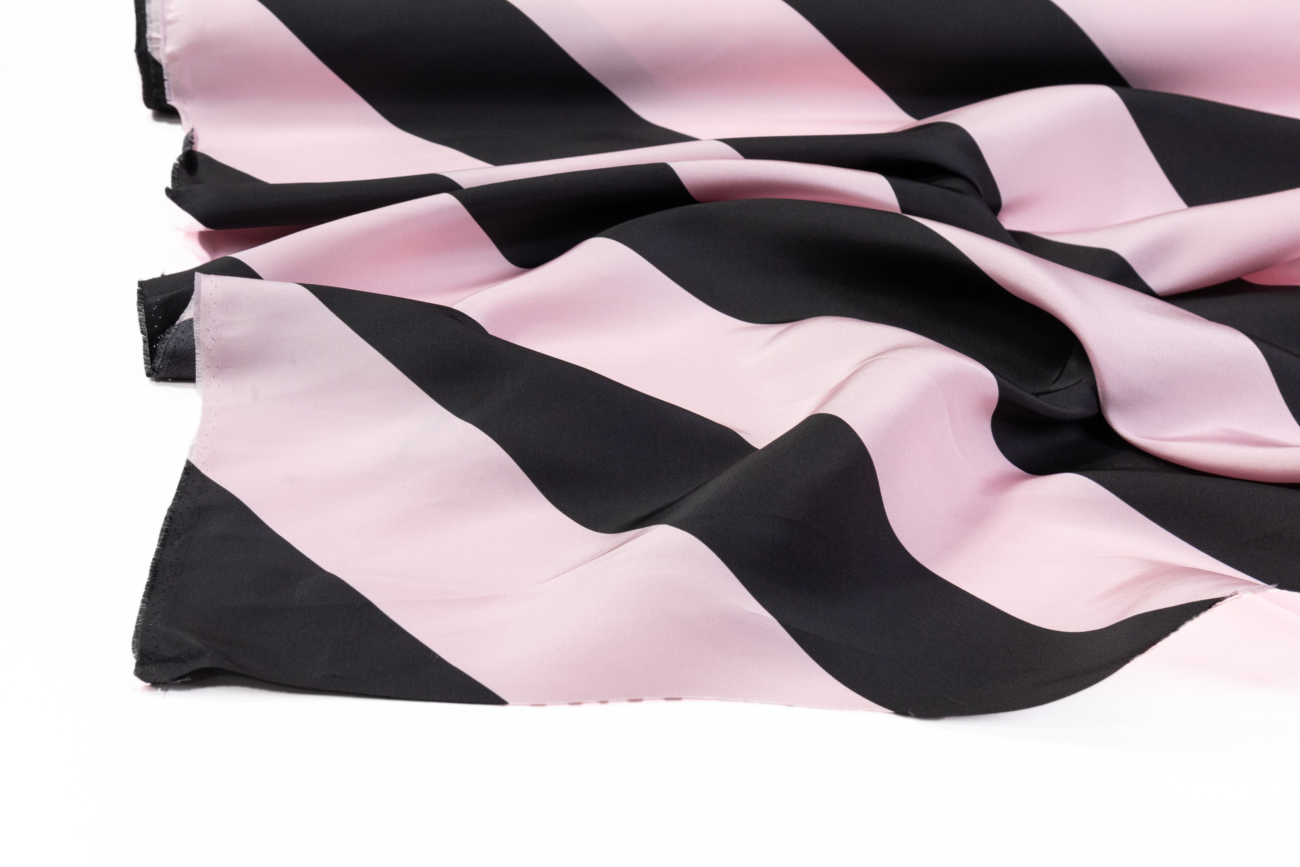 Chevron Italian Silk Faille - Pink / Black