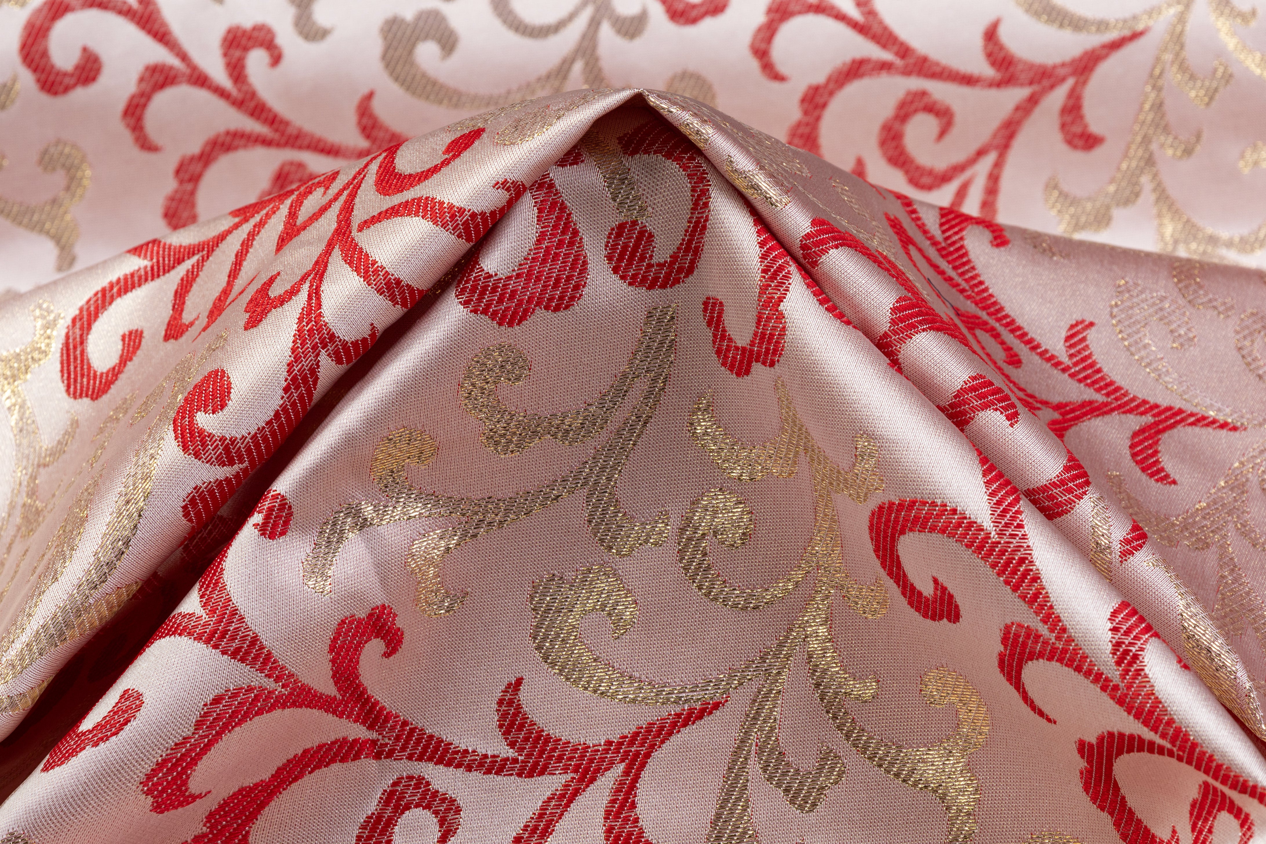 Baroque Metallic Brocade - Red / Gold