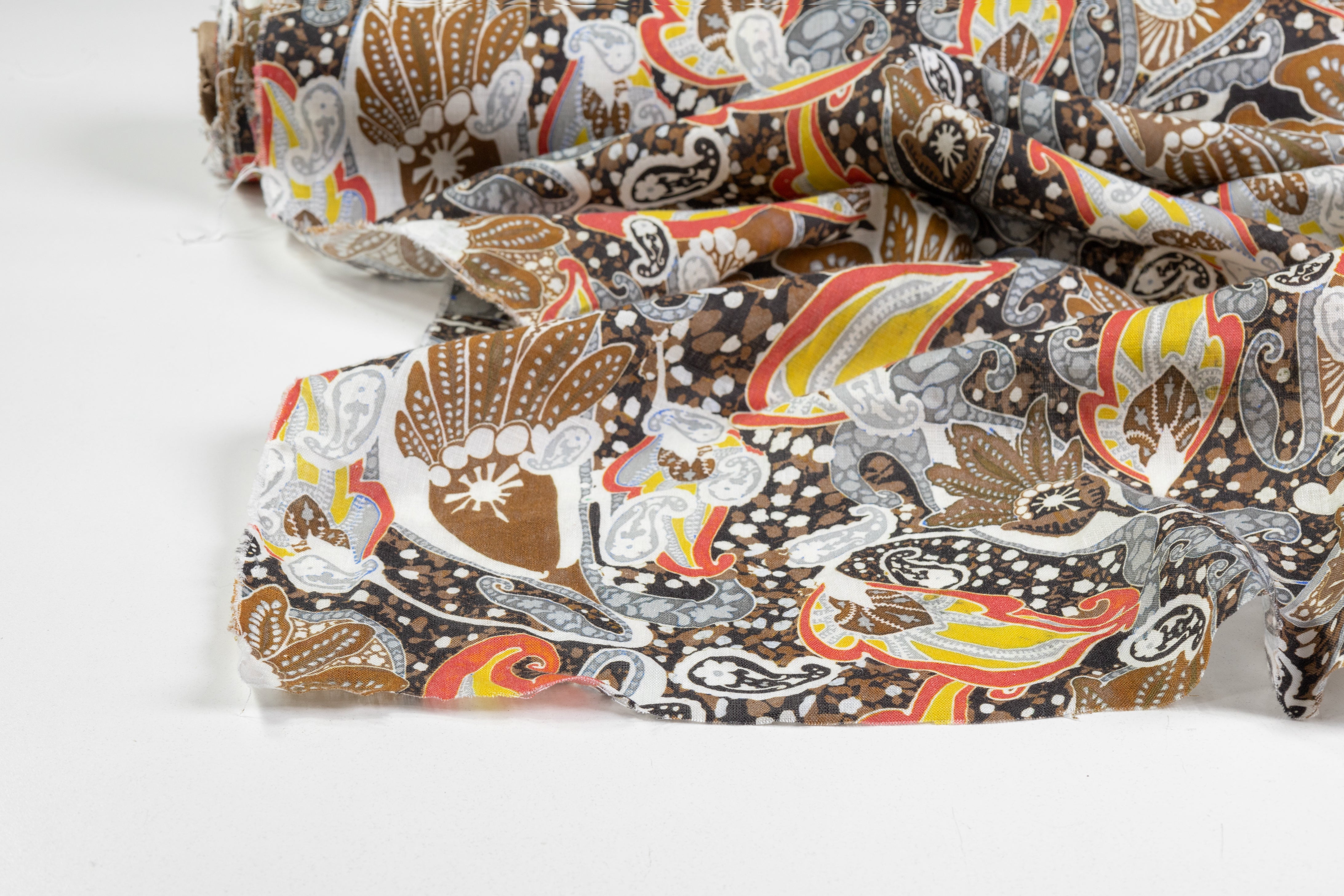 Paisley Floral Italian Linen - Brown