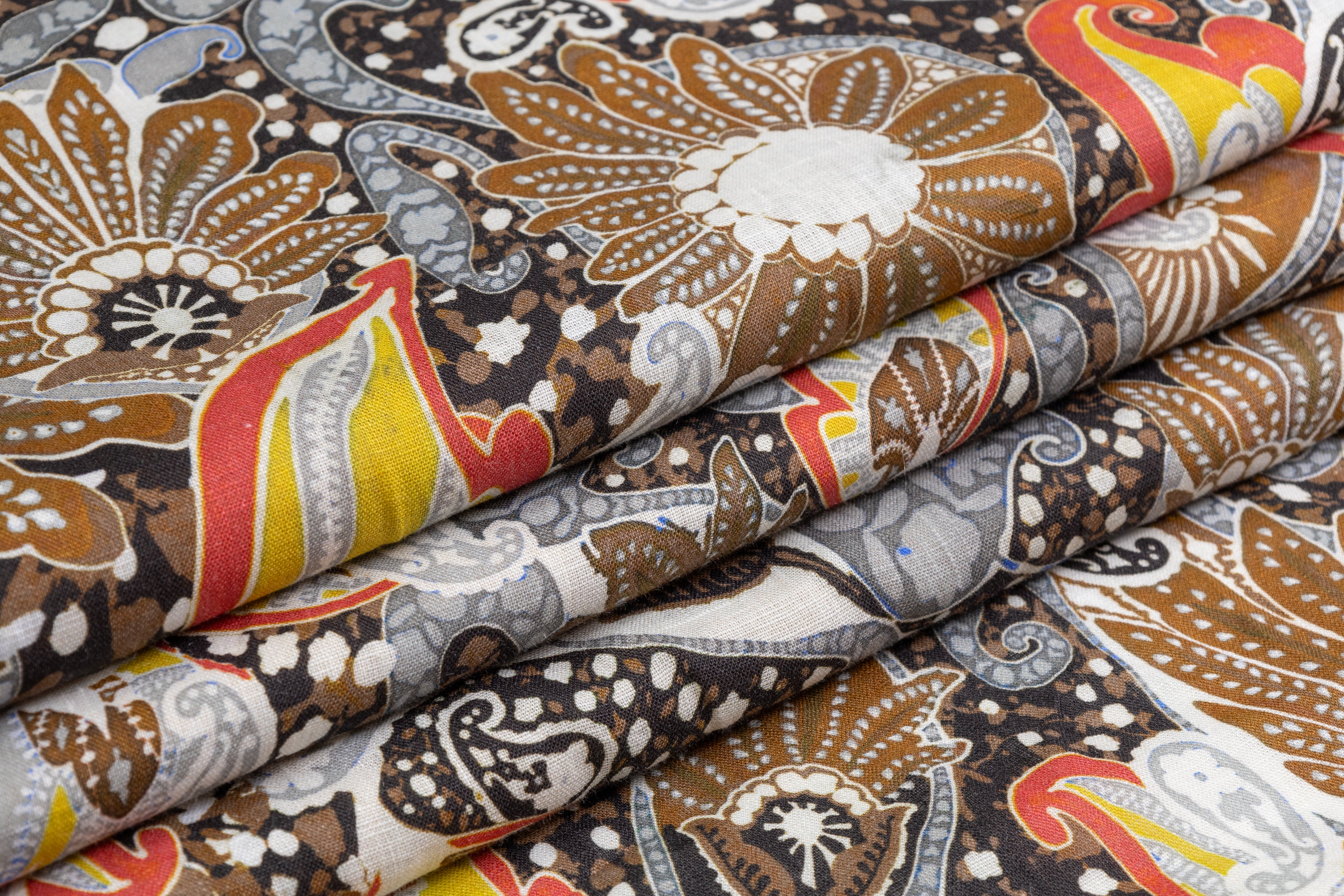 Paisley Floral Italian Linen - Brown