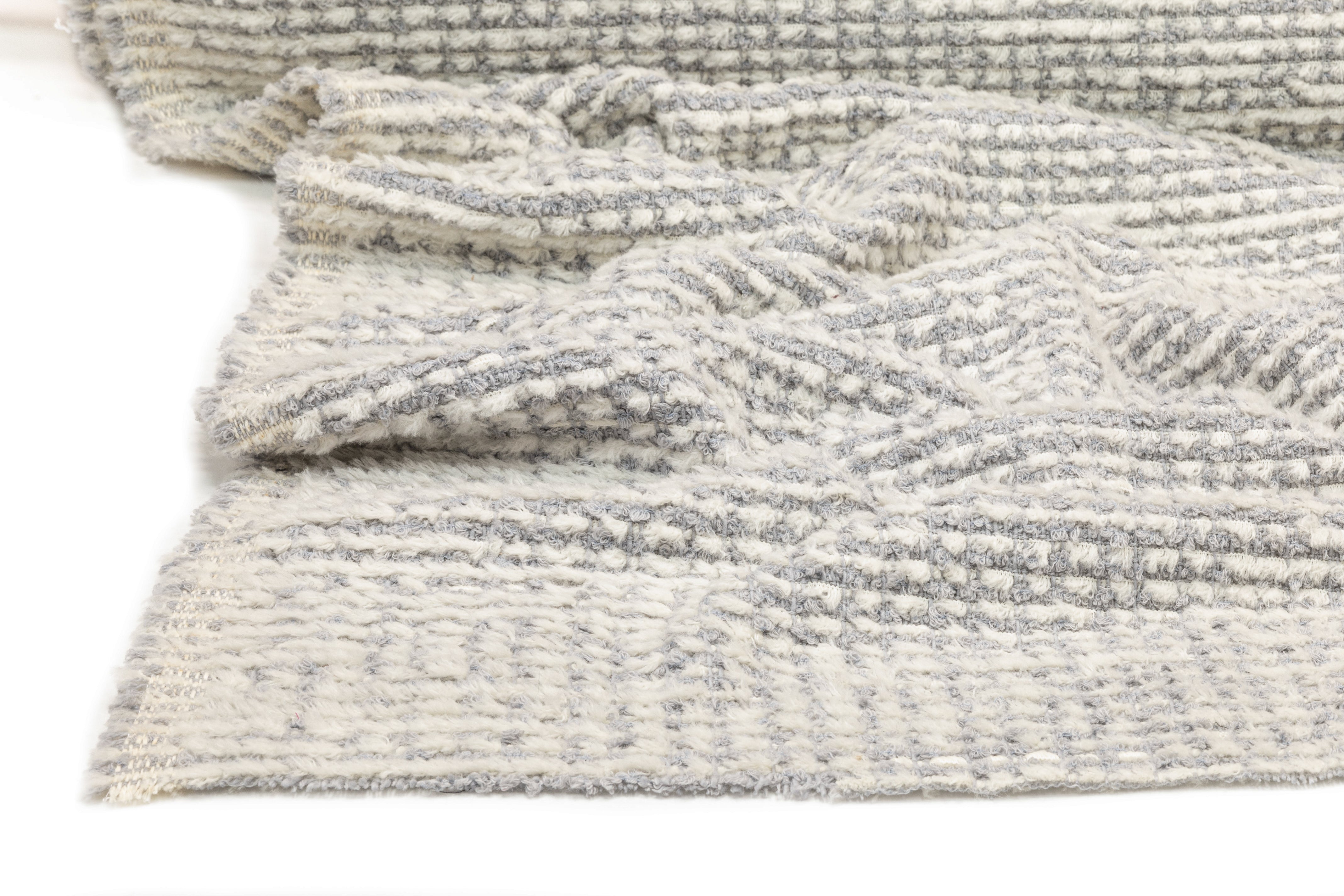 Fringed Italian Wool Boucle - Gray / Off White
