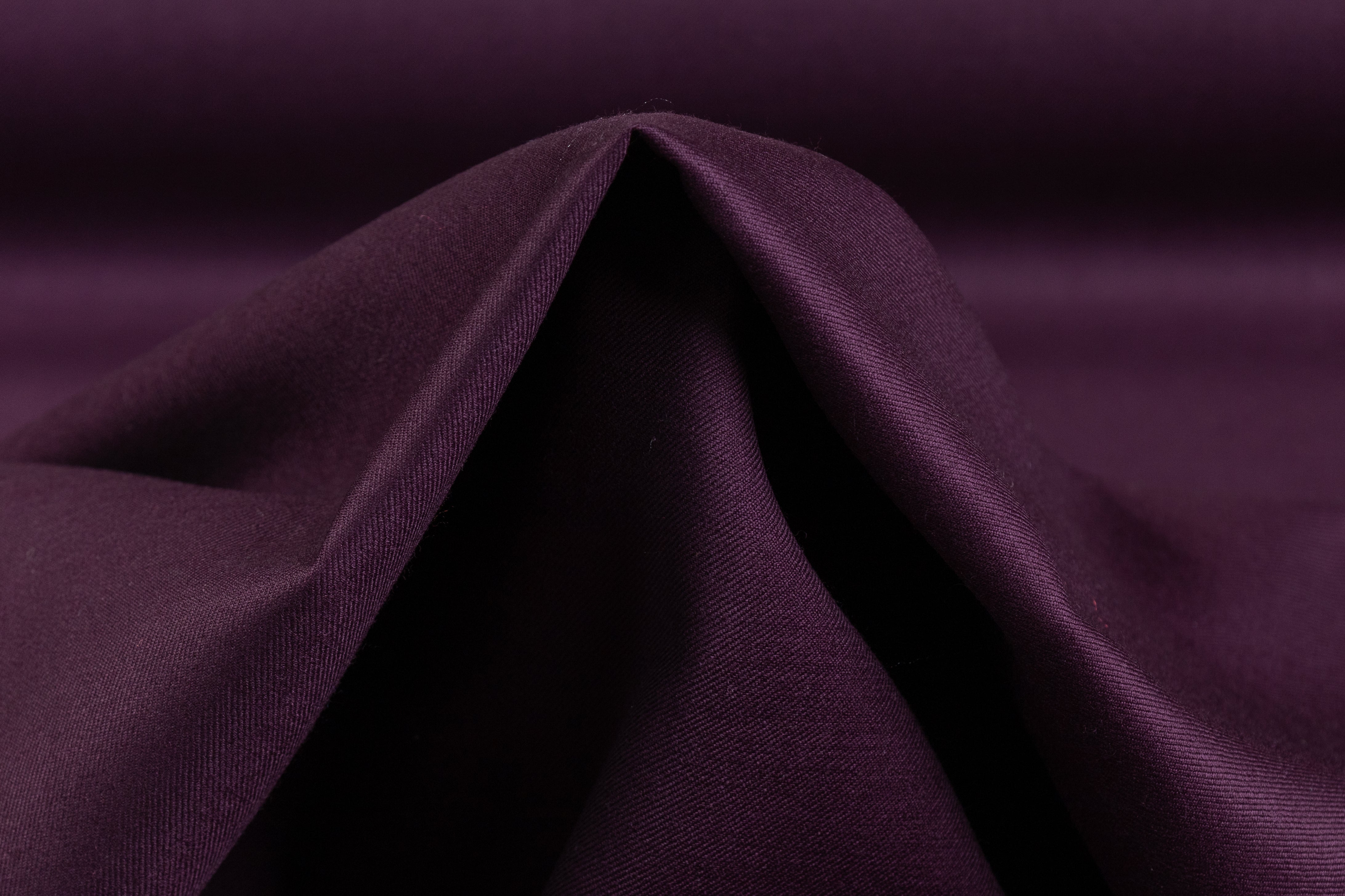 Ormezzano - Italian Wool Suiting - Plum