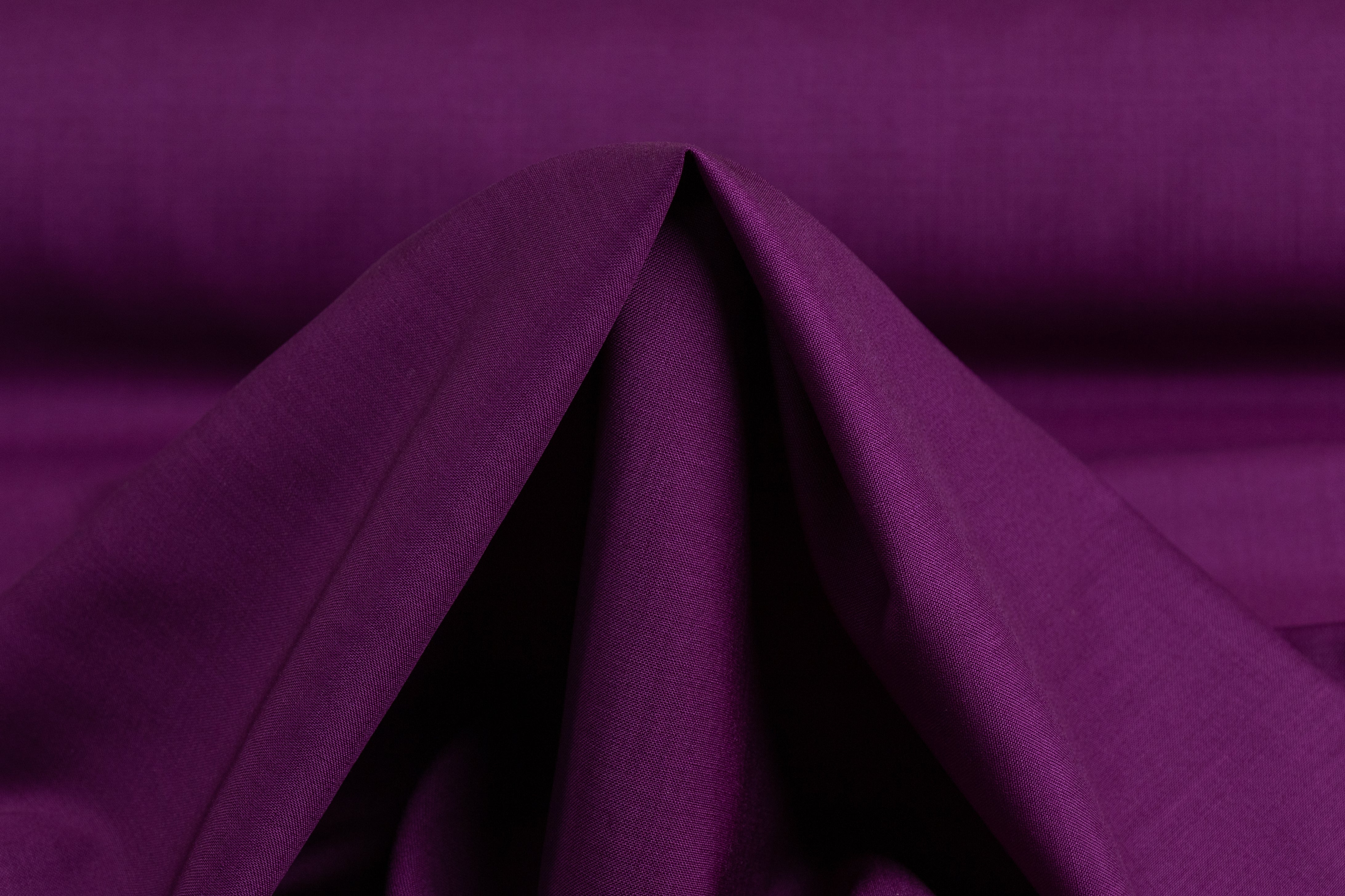 Cerruti - Kinair Wool and Mohair Suiting - Plum