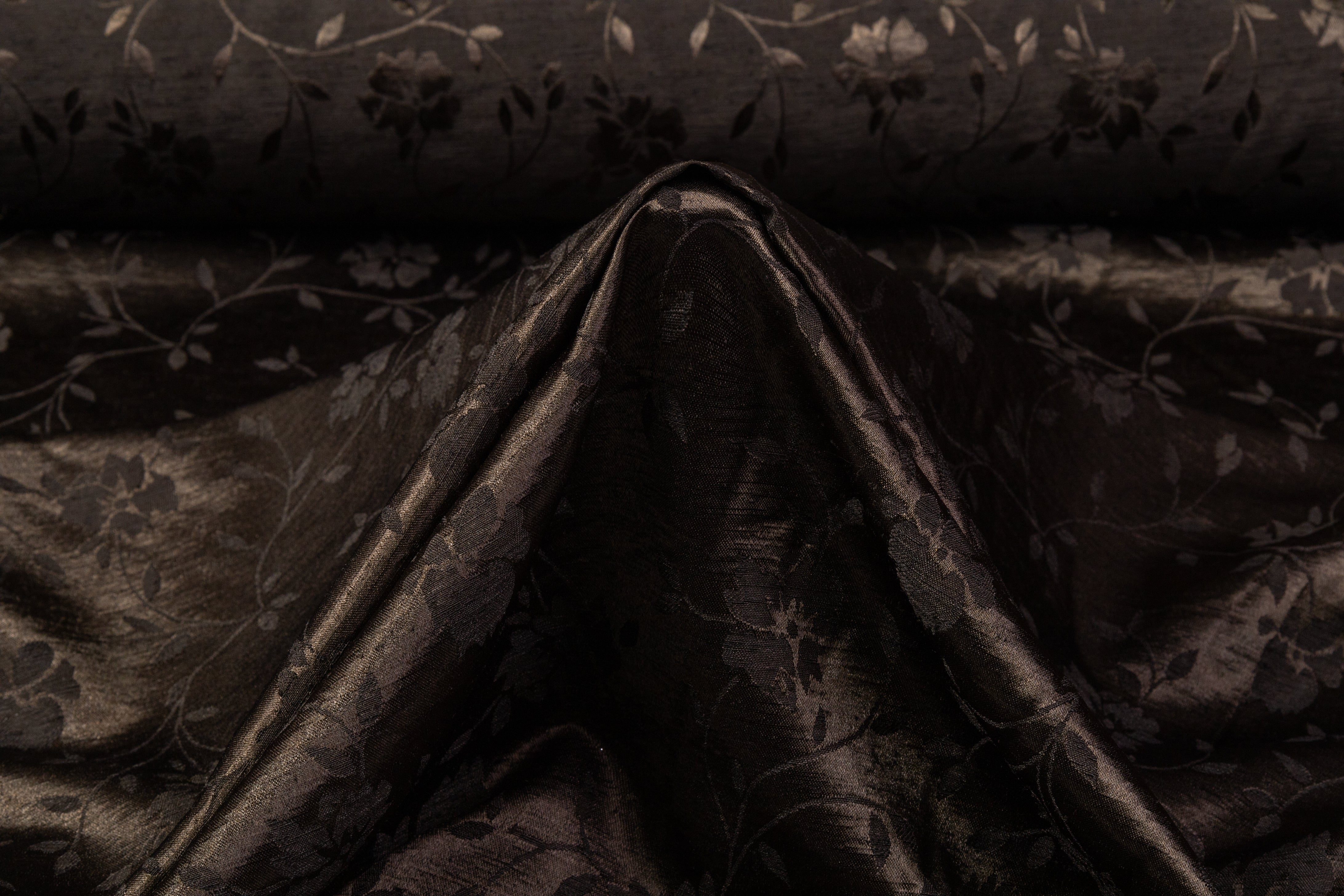 Floral Textured Jacquard - Brown