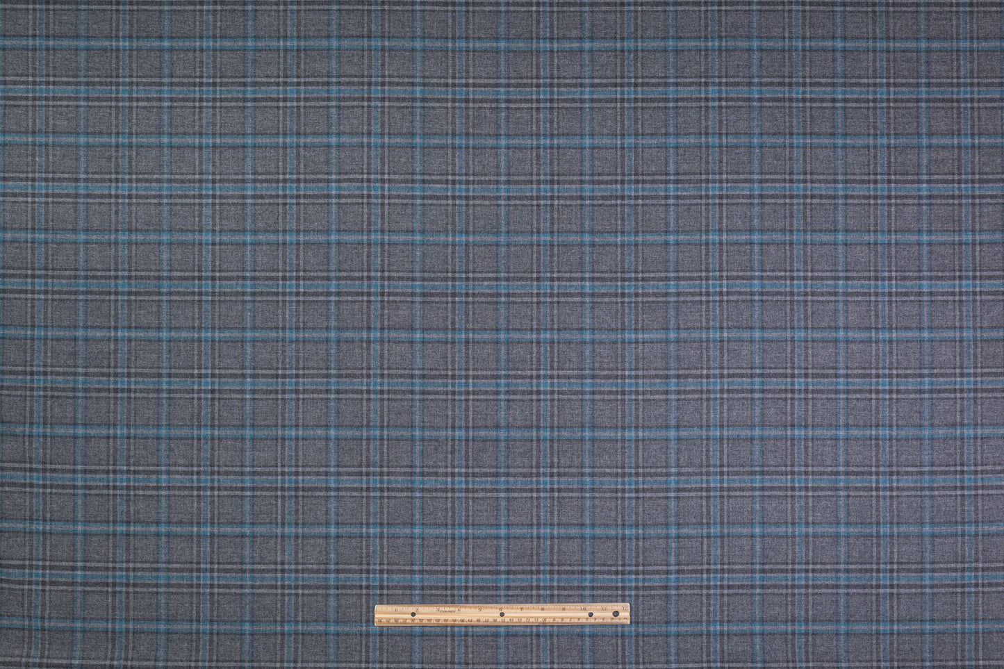 Reda - Checked Italian Wool Suiting - Gray / Blue