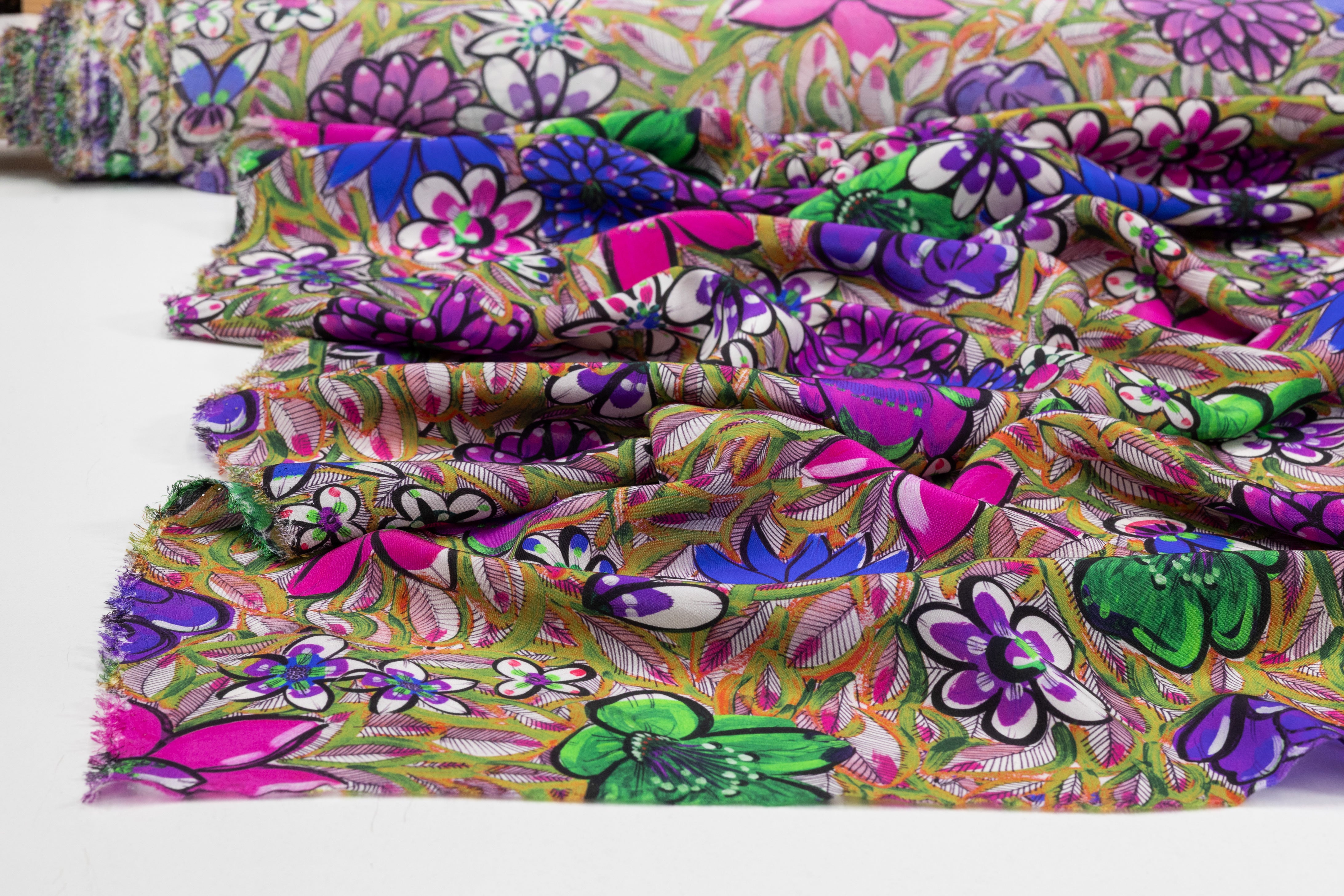Floral Italian Silk Crepe de Chine - Multicolor