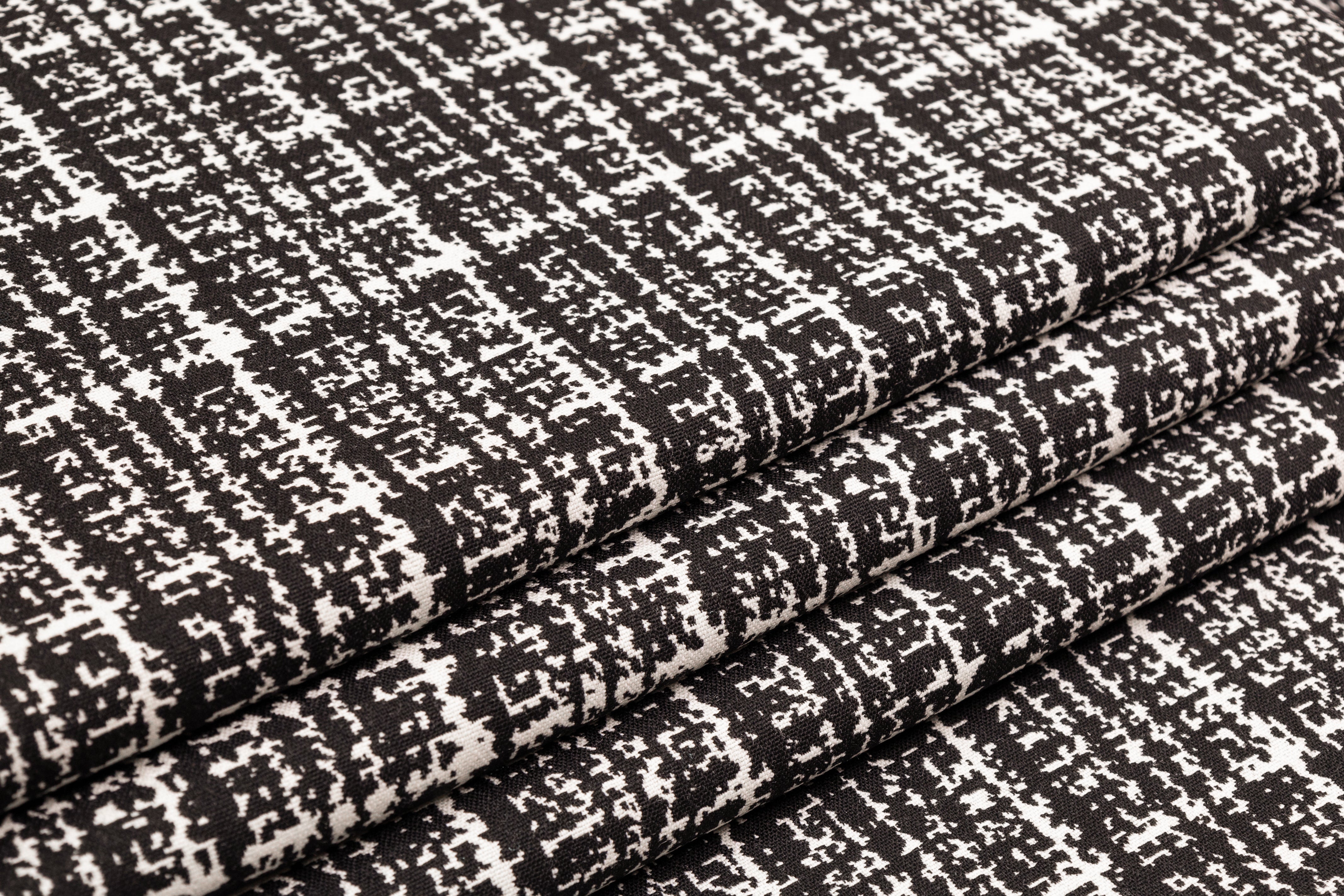 Double Faced Checked Italian Wool Jacquard - Black / Off White
