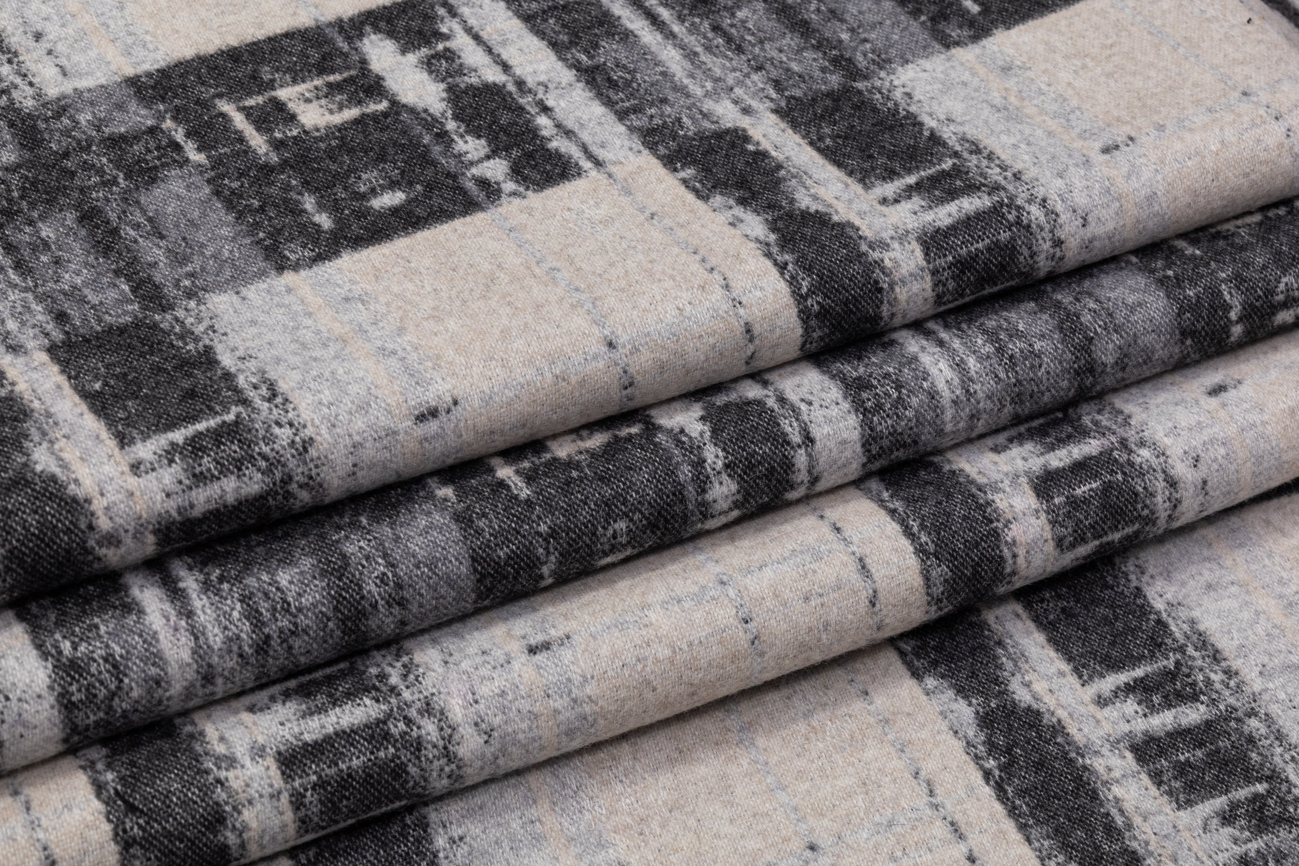 Armani - Italian Wool Jacquard Coating - Gray