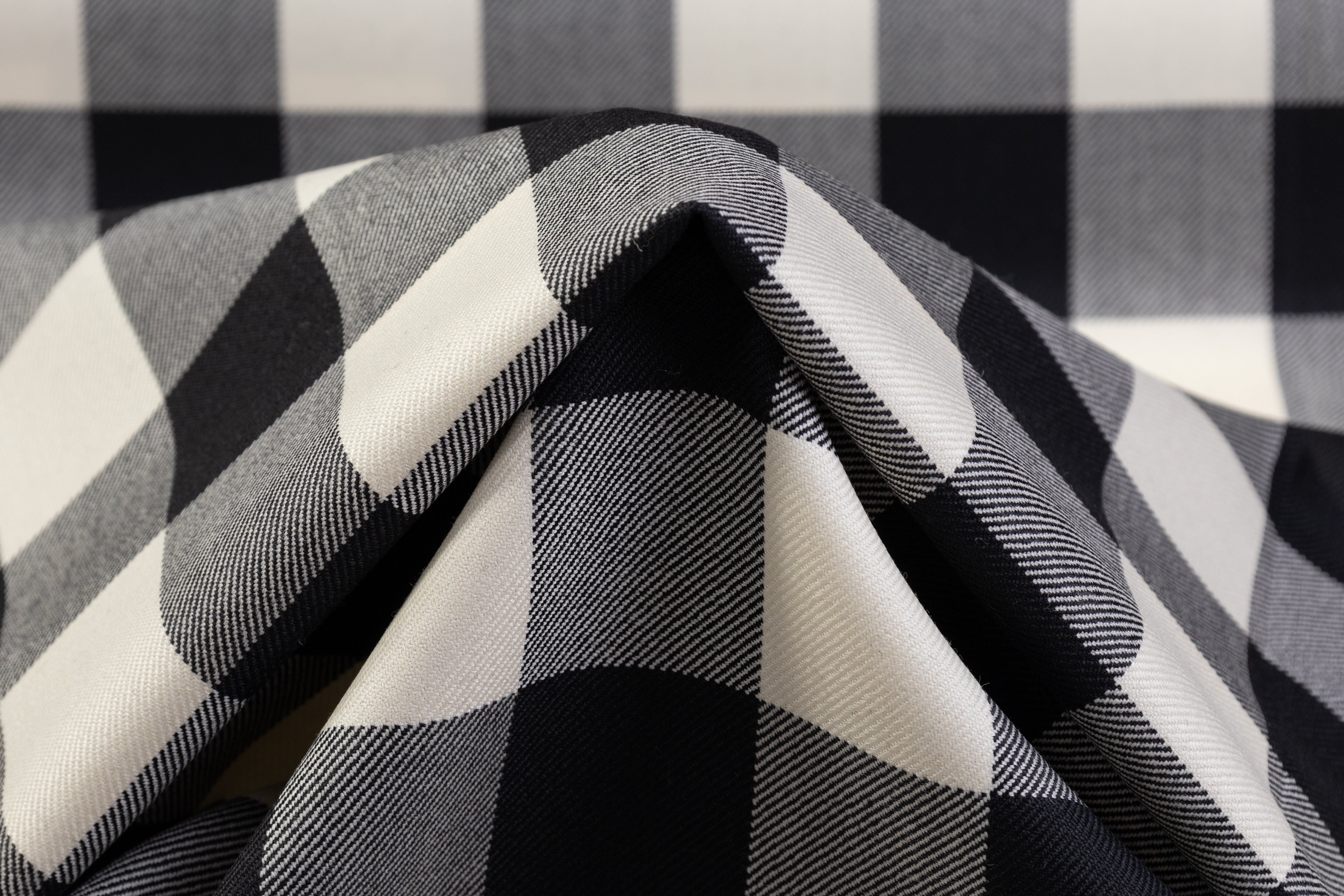 Tartan Italian Wool Suiting - Black / Off White