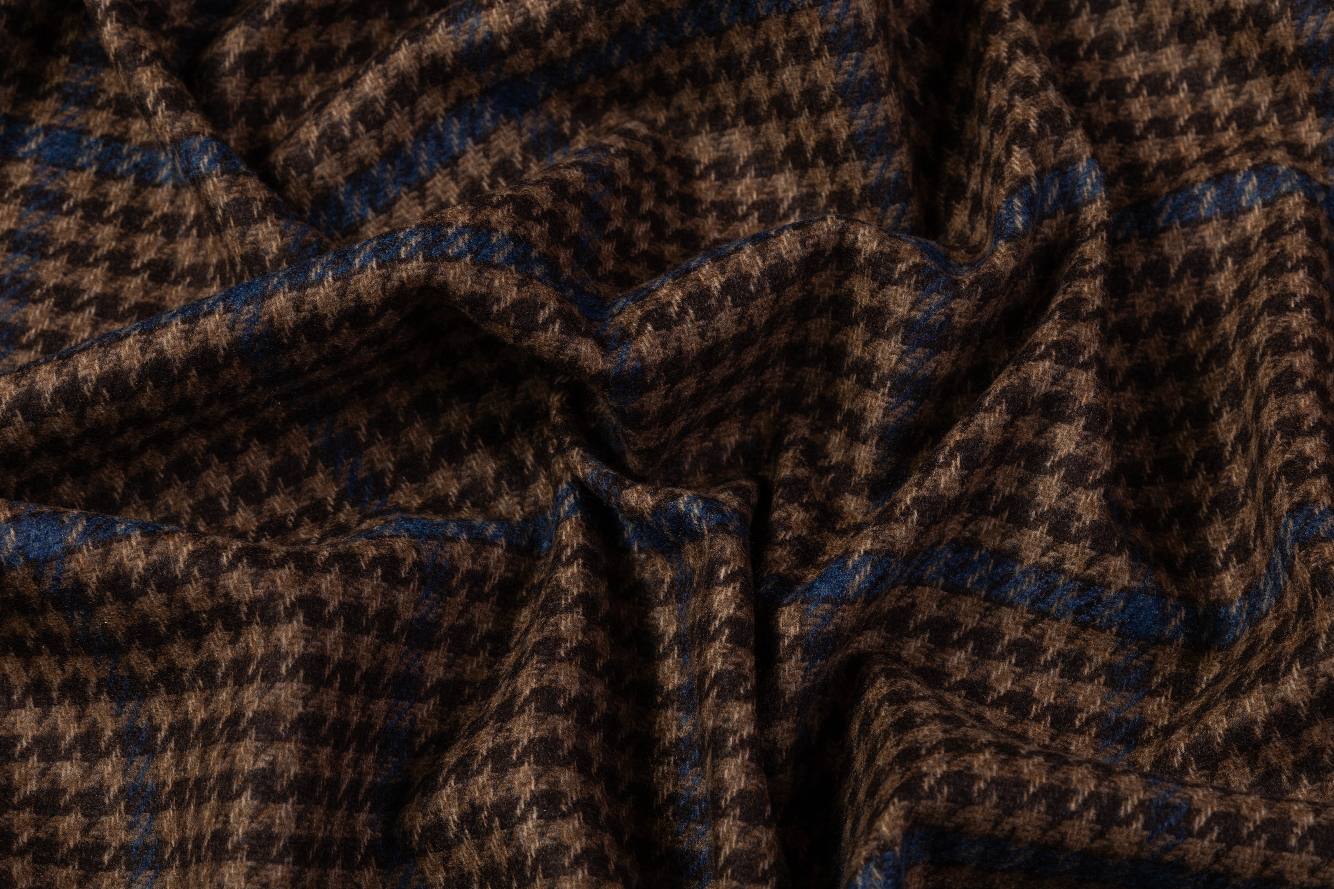 Loro Piana - Italian Wool Cashmere Suiting - Brown / Blue