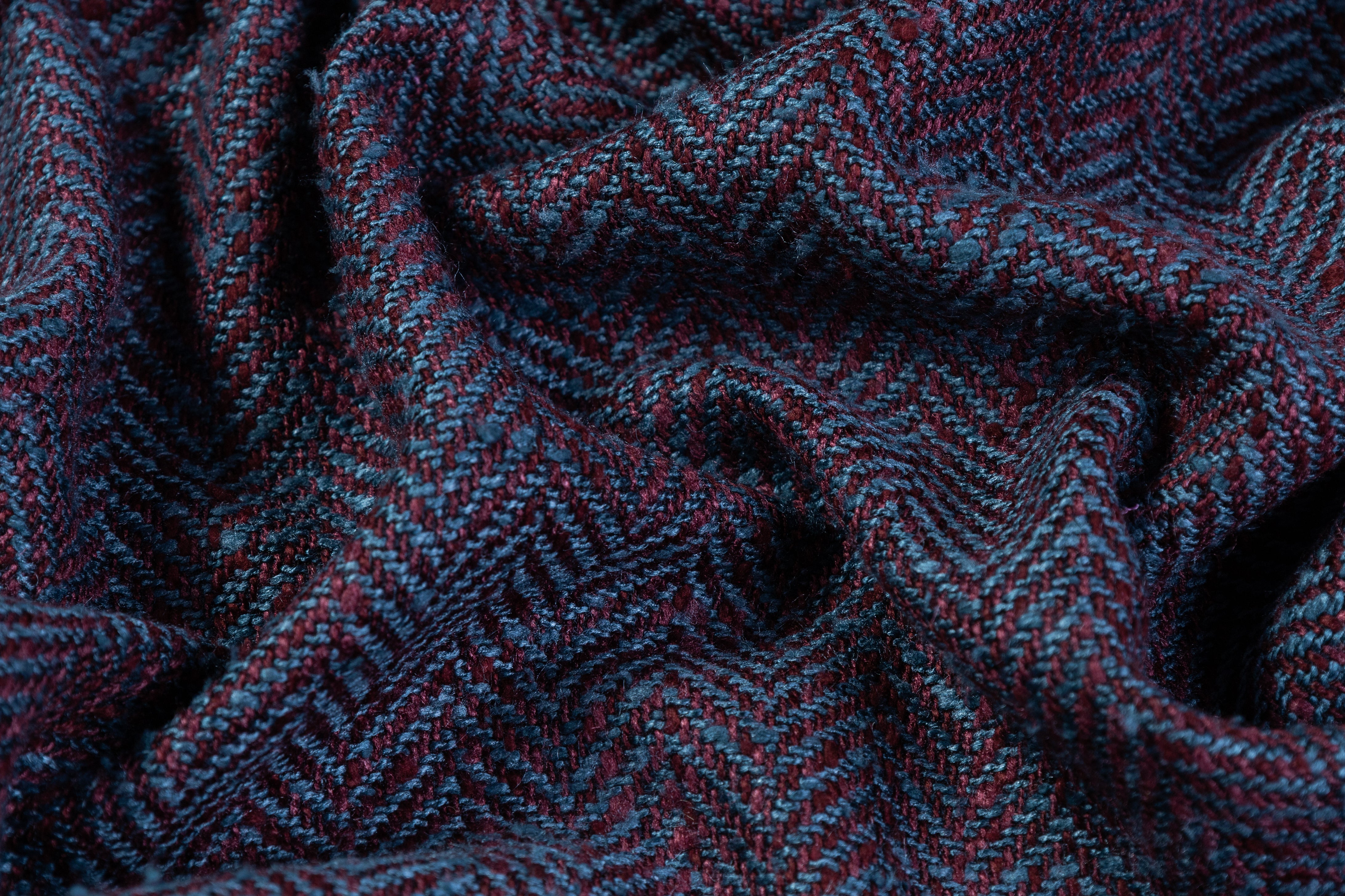 Ferla - Iridescent Italian Herringbone Wool Tweed - Blue / Burgundy