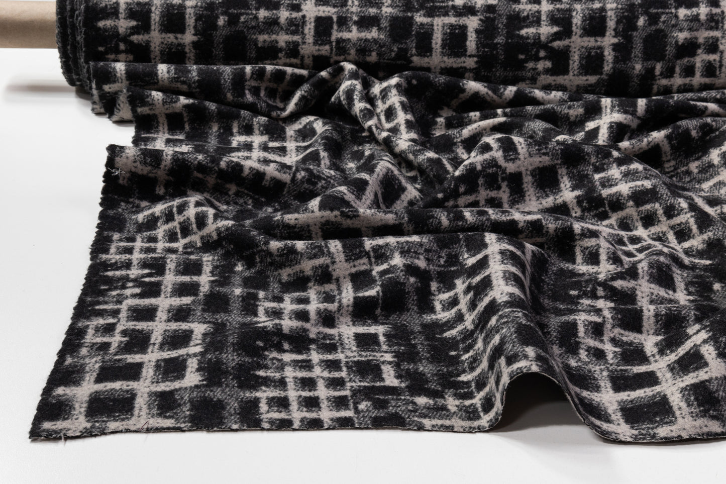 Abstract Italian Wool Coating - Gray / Black